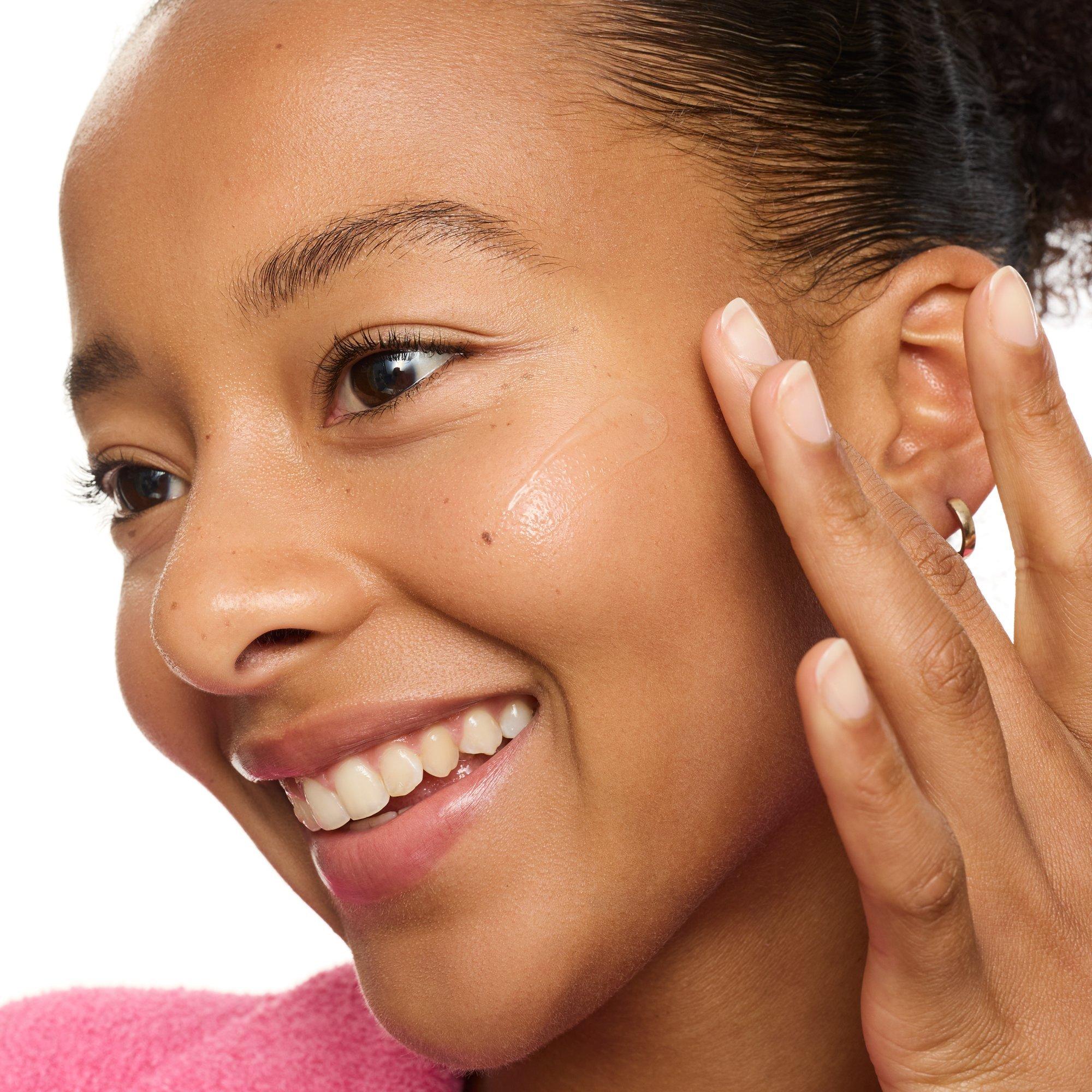 HELLO, HYVÄ TUKI! 48 h INTENSIIVINEN HYDROGEL