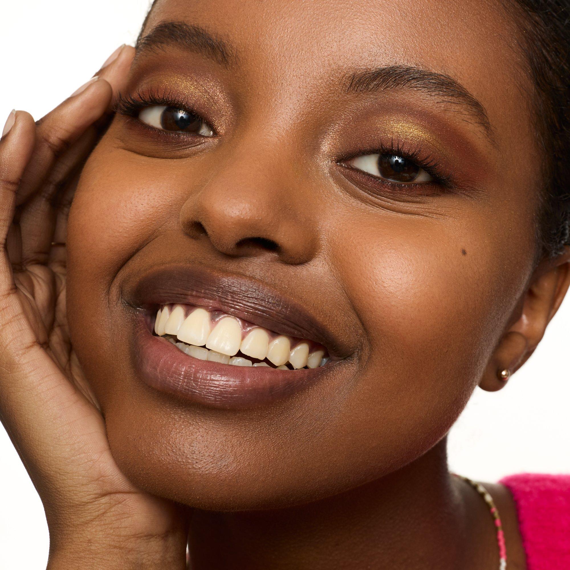 welcome to CAPE TOWN eyeshadow palette