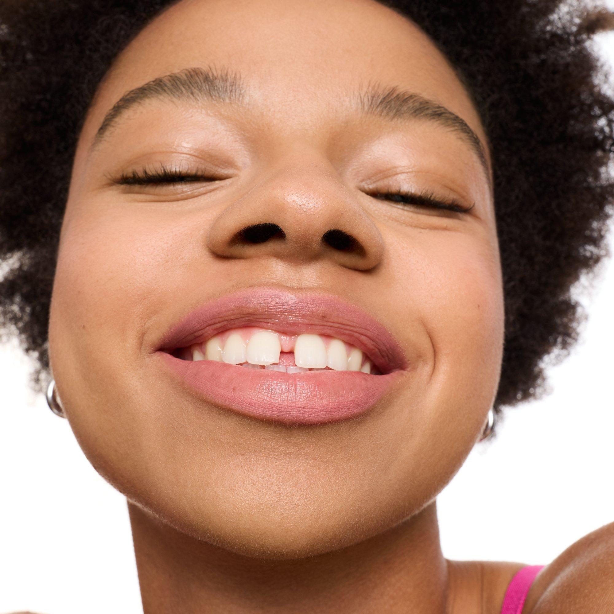 soft & precise LIP PENCIL