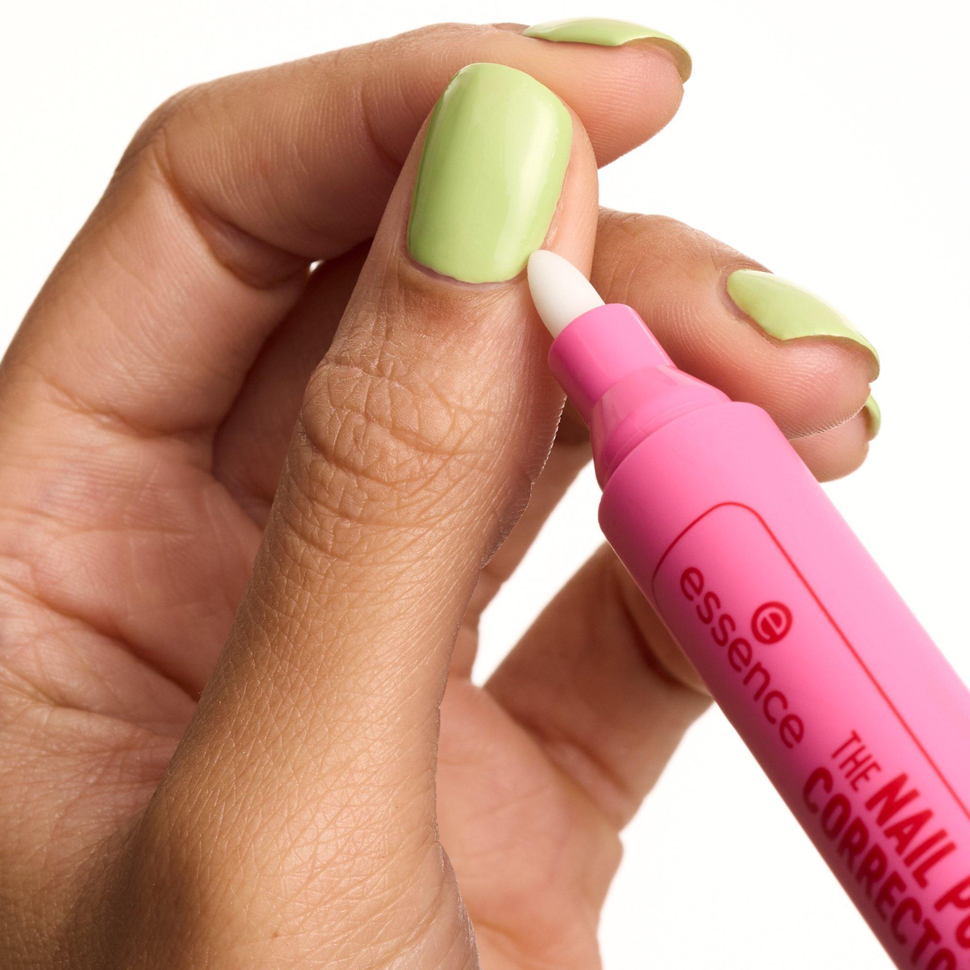 THE NAIL POLISH CORRECTOR PEN