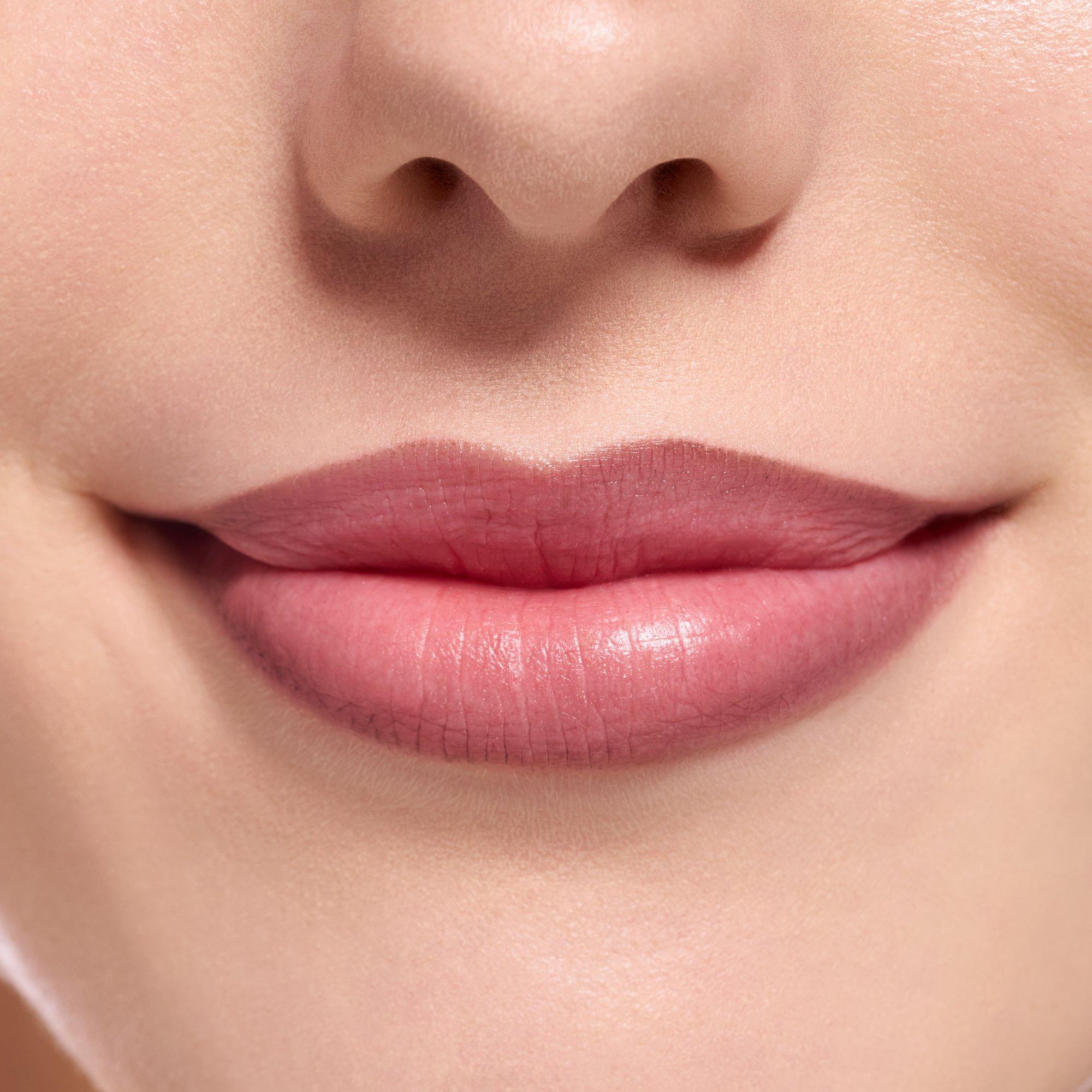 8h MATTE comfort lipliner