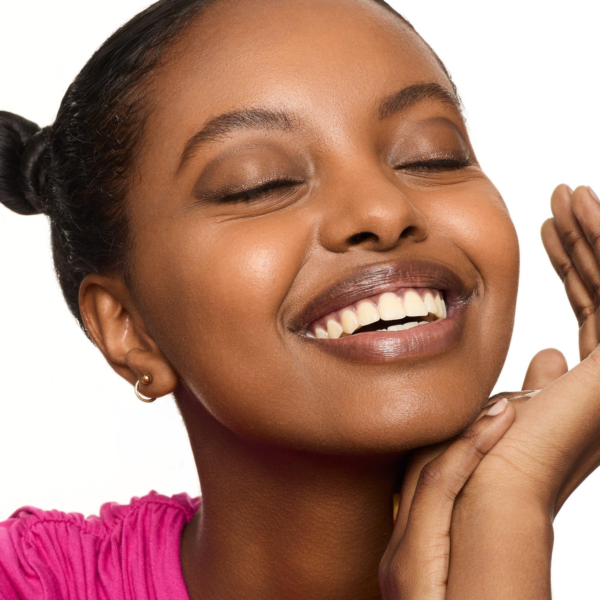 LANGTIDSHOLDBAR eyeliner