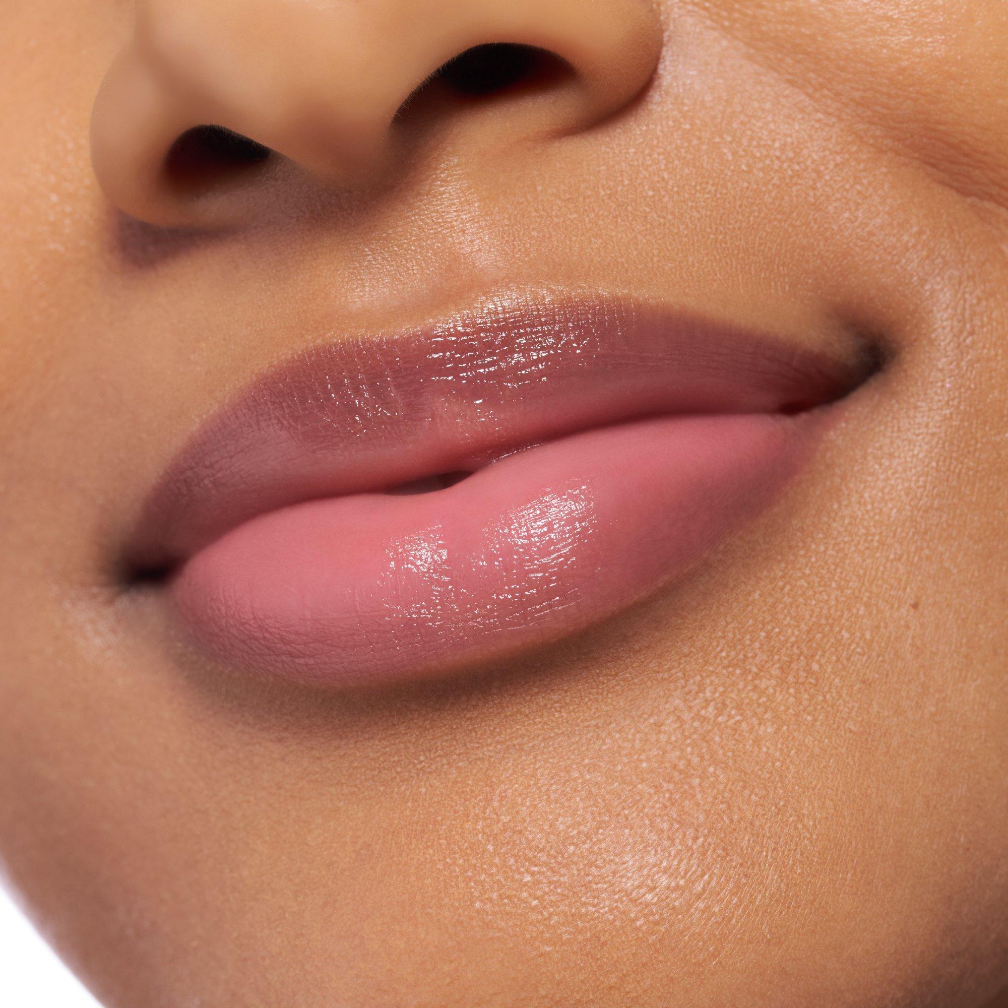 Il set di burri labbra glossy super peptide …LIKE A SUNDAY MORNING