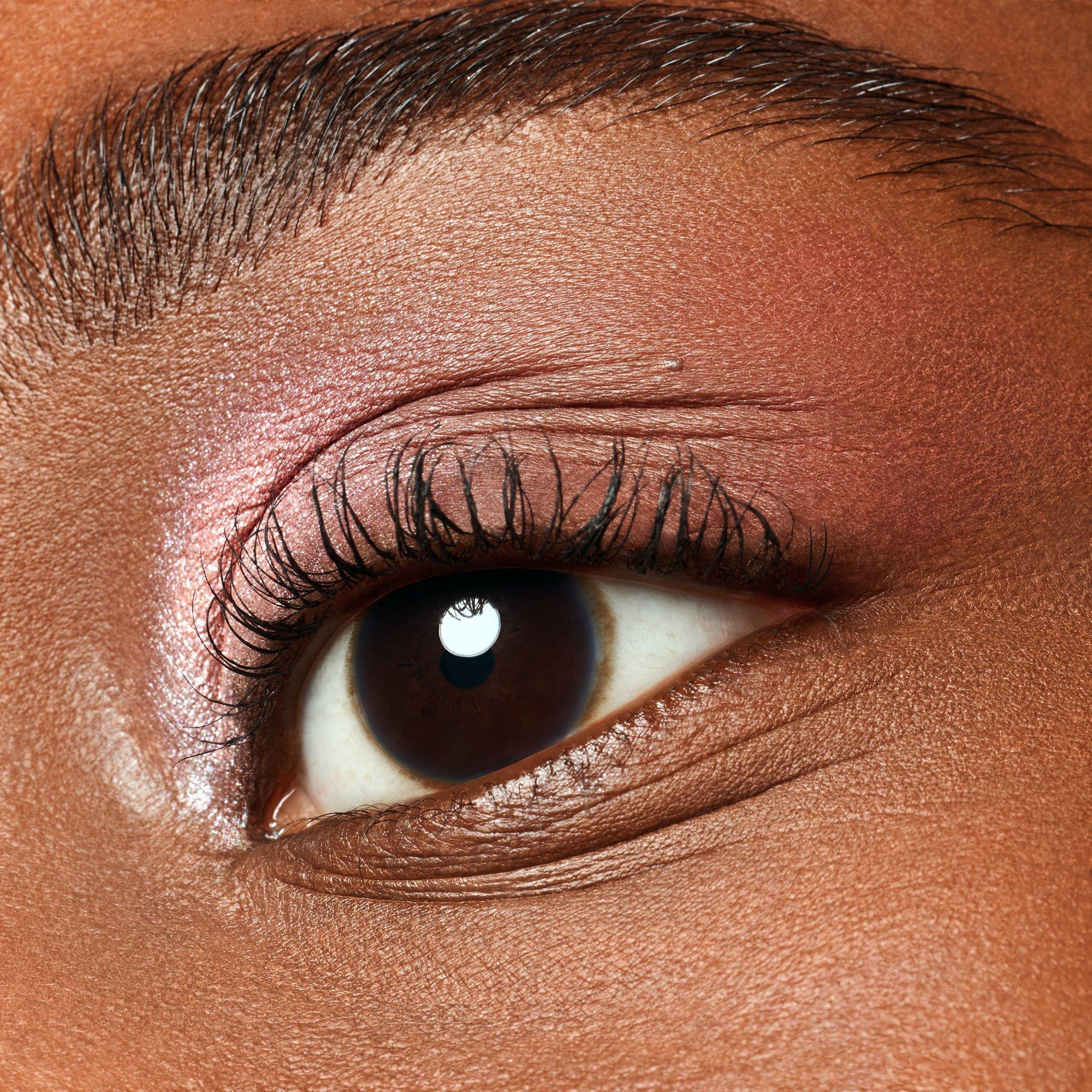 the ROSE edition mini eyeshadow palette