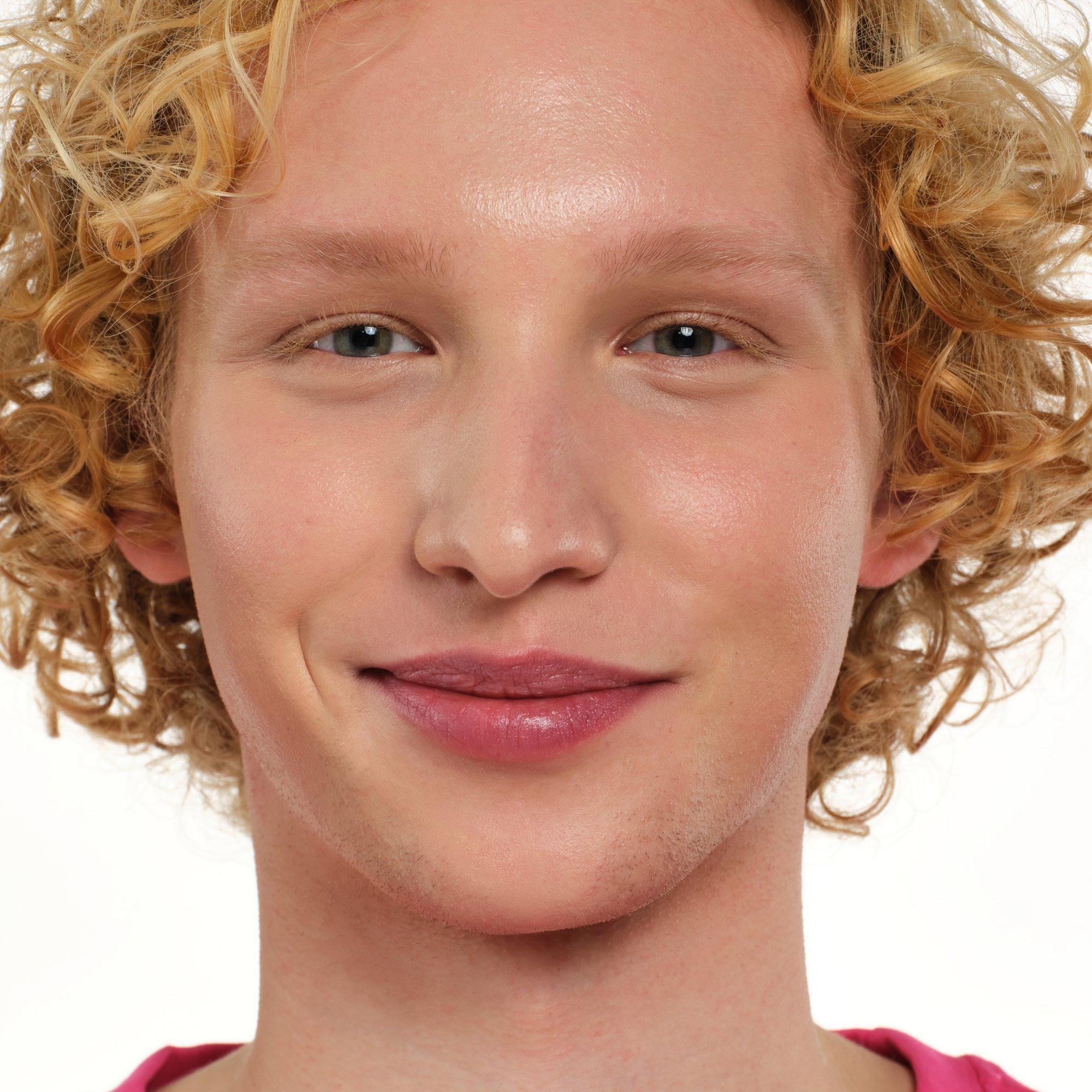 Silky BLUR HYDRATING LONGWEAR FOUNDATION