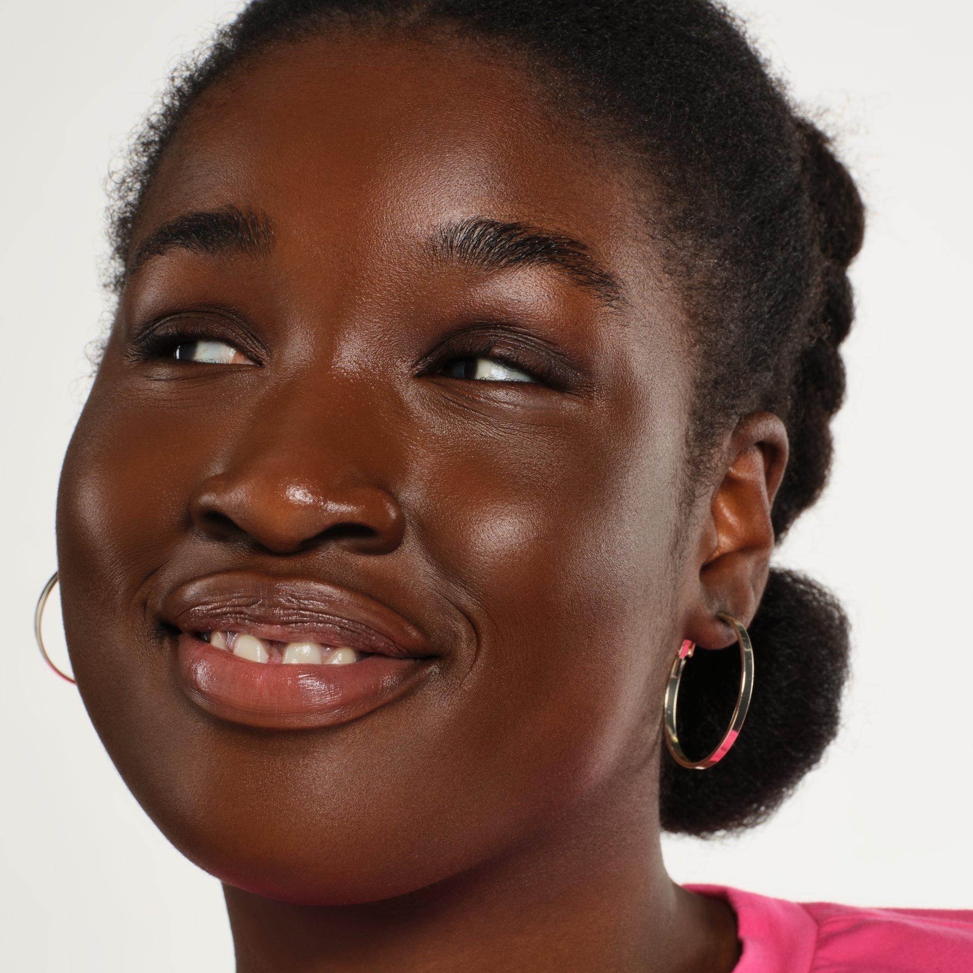 Silky BLUR HYDRATING LONGWEAR FOUNDATION fond de teint