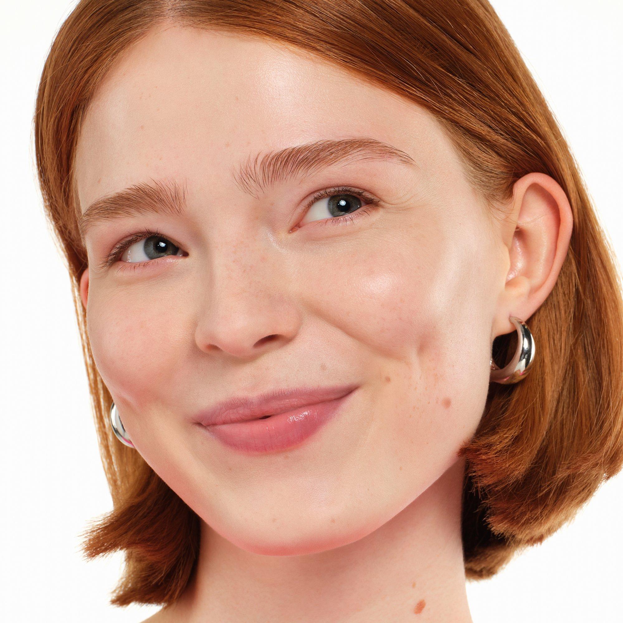 Silky BLUR HYDRATING LONGWEAR FOUNDATION