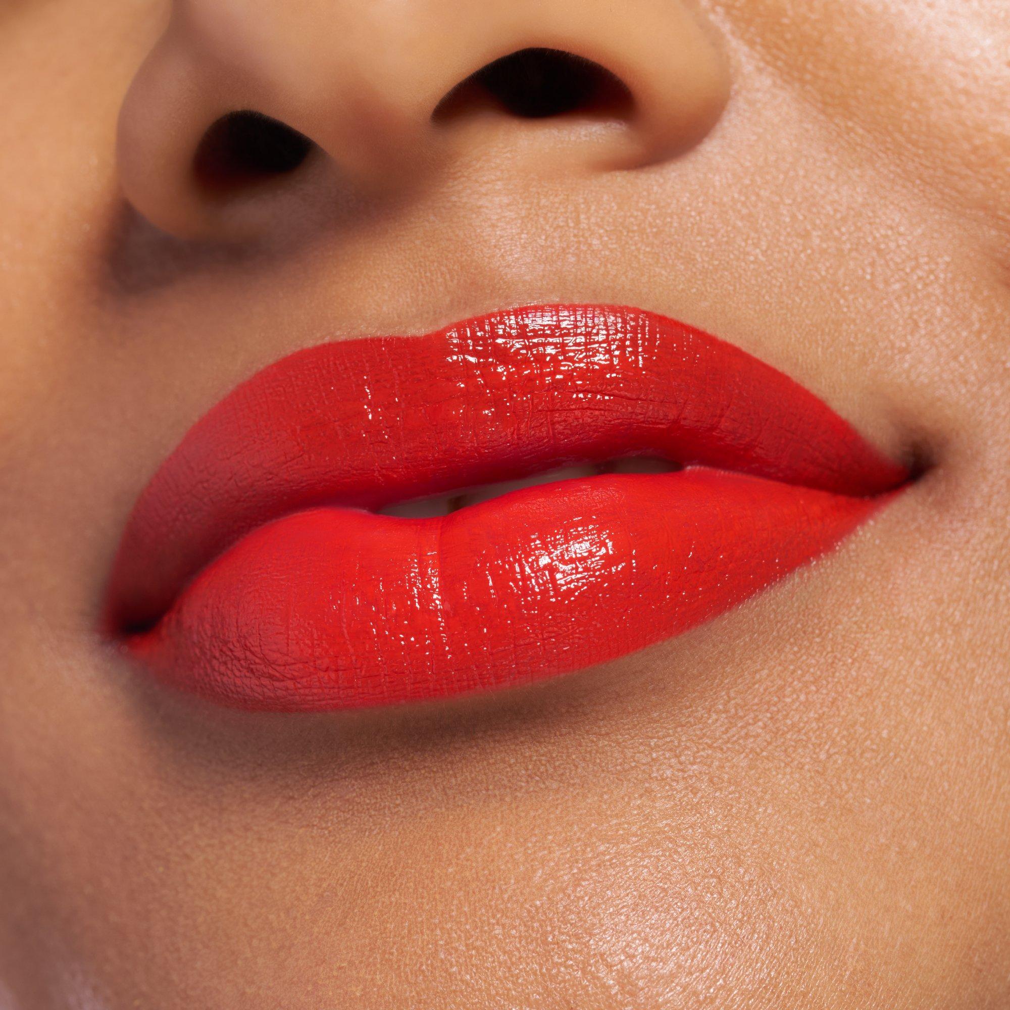 Pomadka do ust satin GLOW luminous shine lipstick