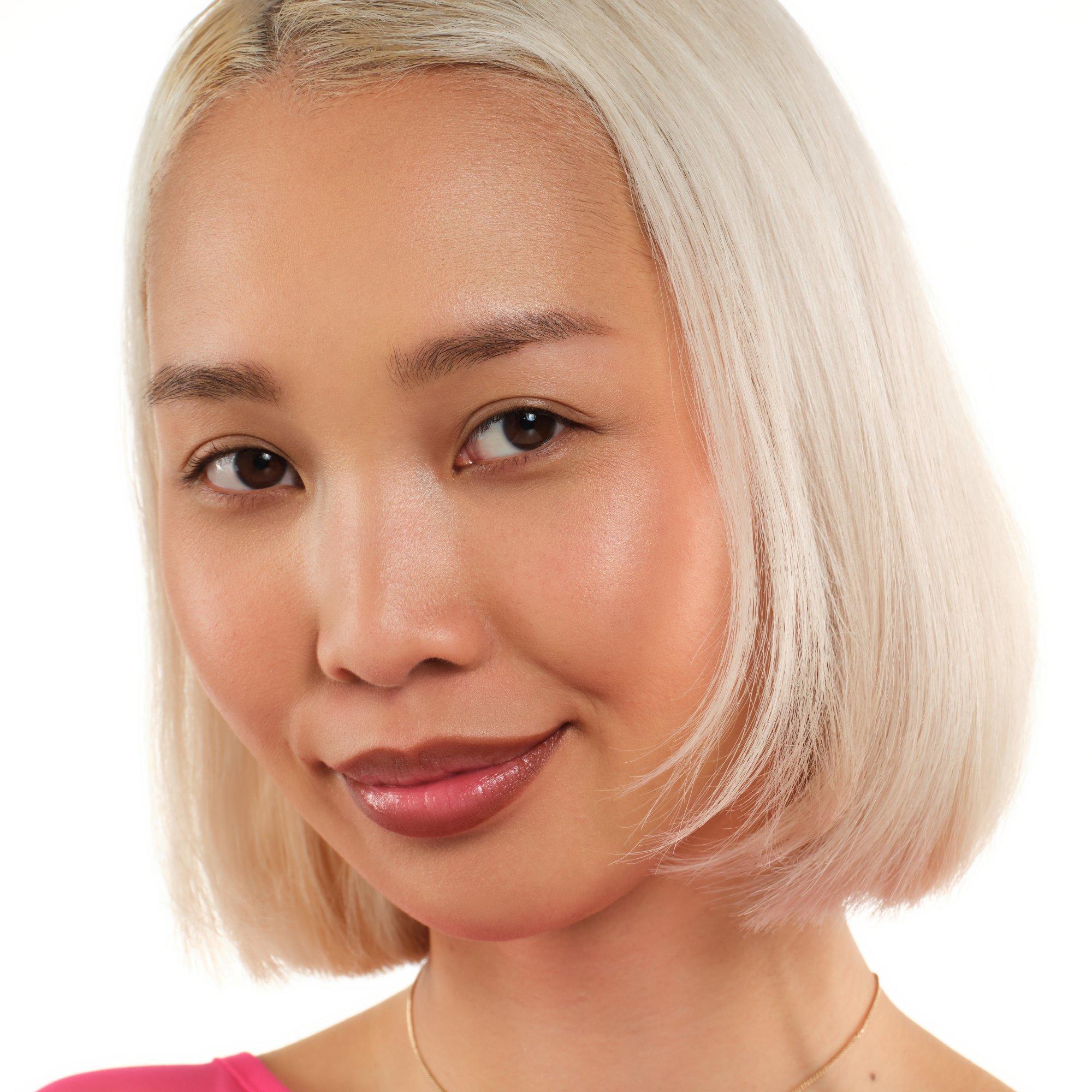 POUTline soft glide LIP PENCIL