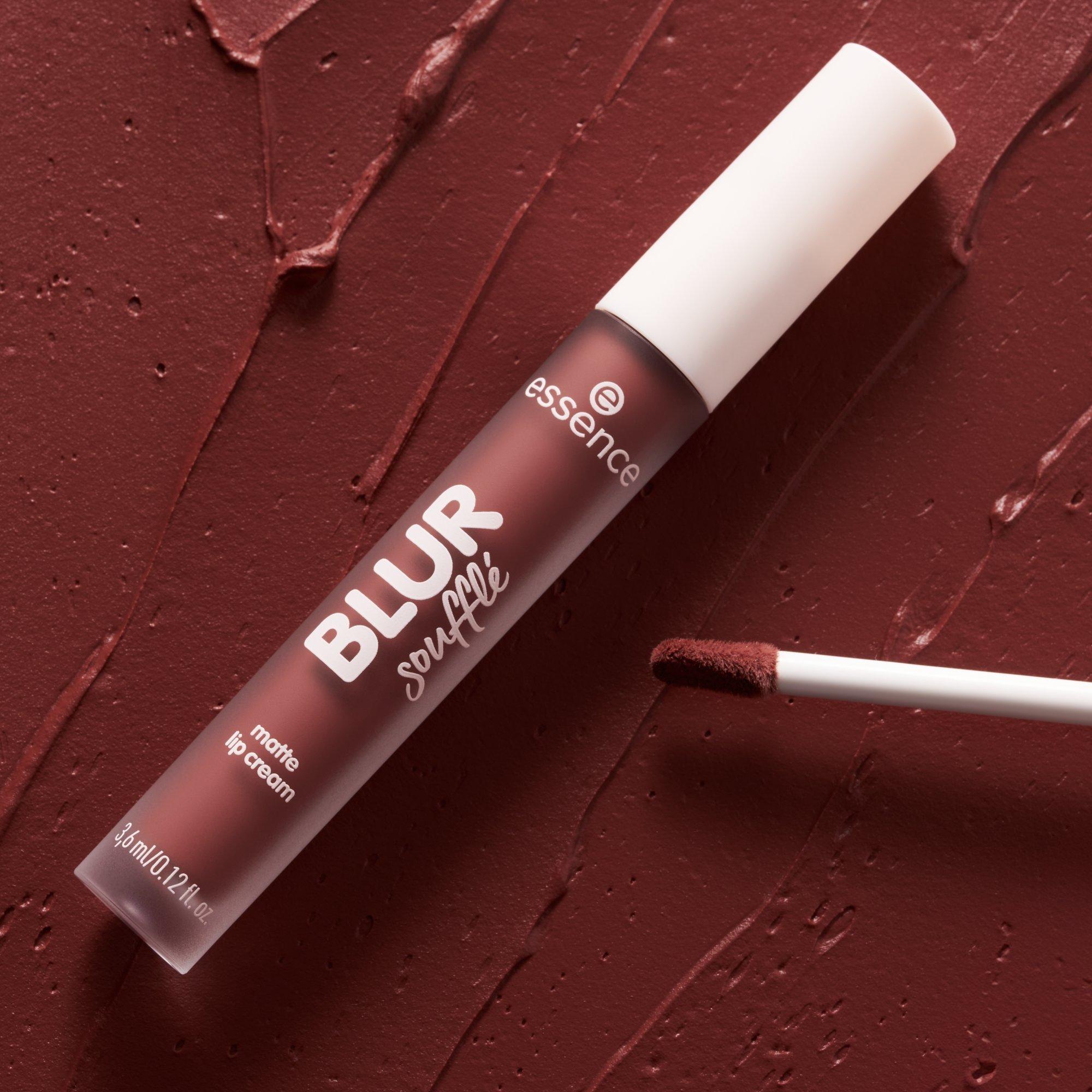 BLUR soufflé matte lip cream