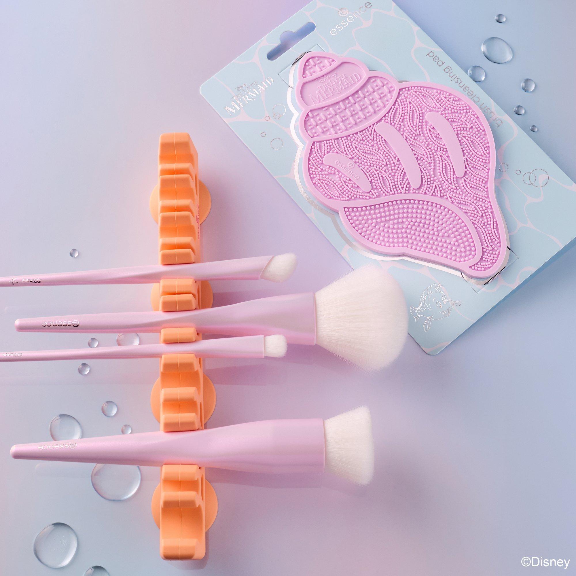 Disney THE LITTLE MERMAID make-up brush holder