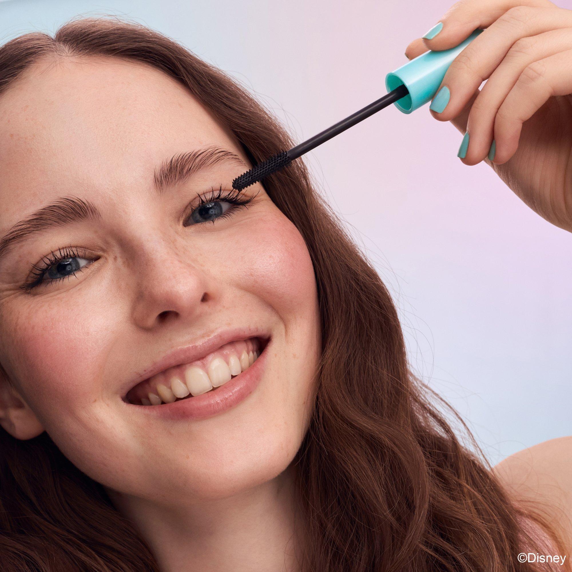 lash WITHOUT LIMITS EXTREME LENGTHENING & VOLUME mascara