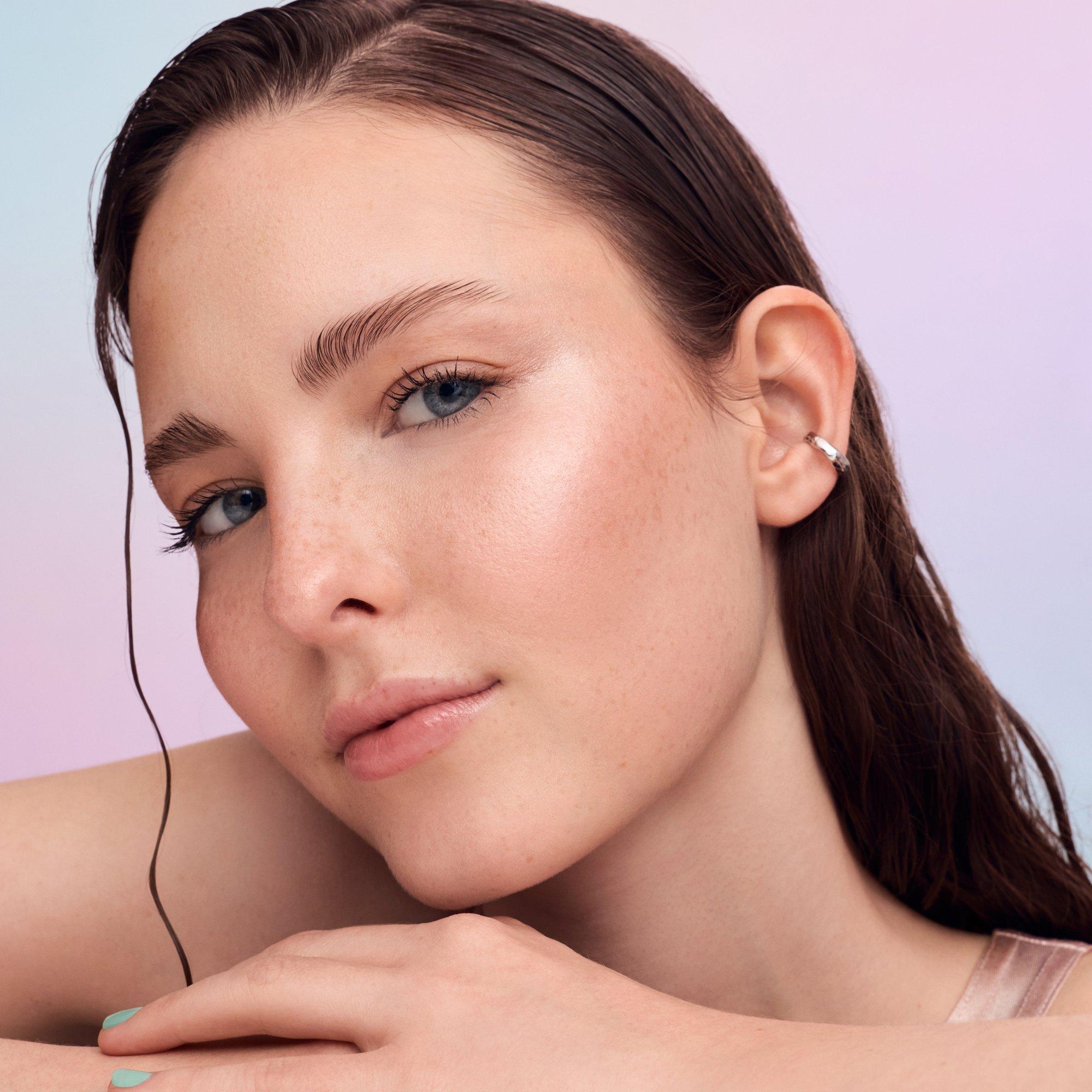 Disney THE LITTLE MERMAID balmy glow stick