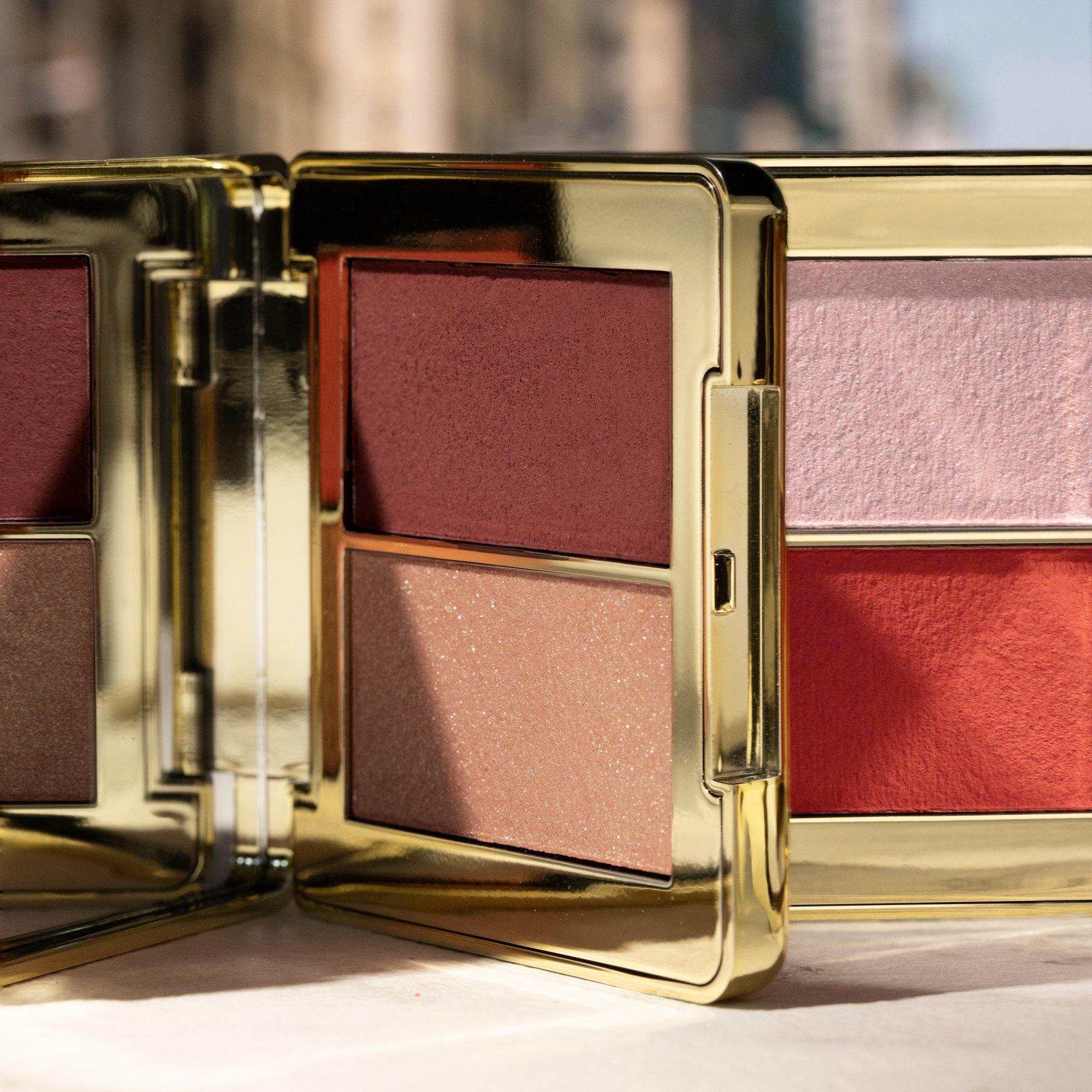 SPRING AND THE CITY Oog & Wang Glow Complex