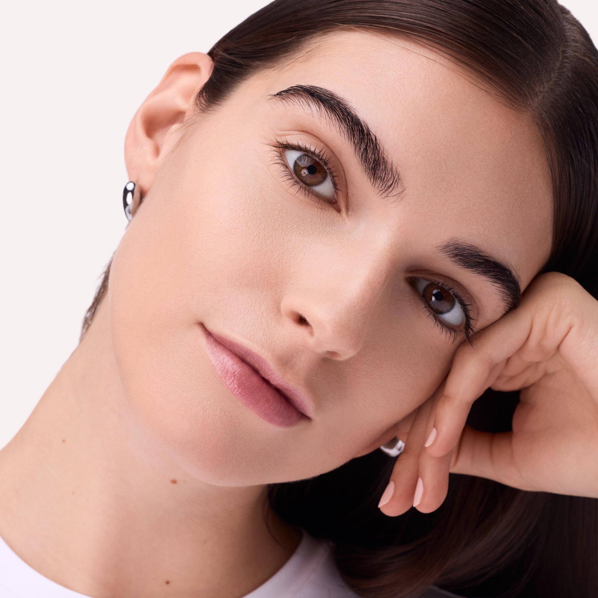 Phấn nền Invisible Cover Cushion Foundation