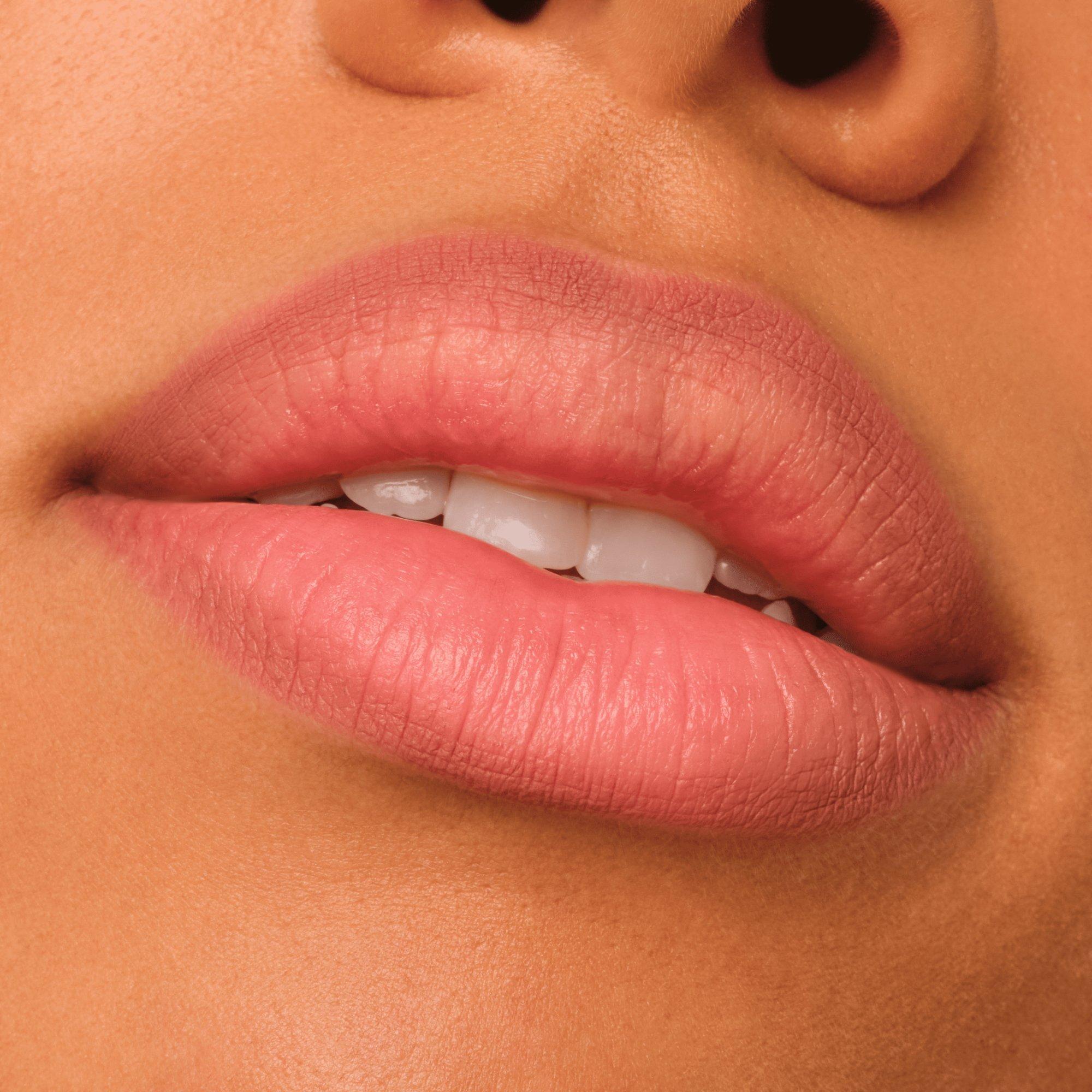 Gel Glide Long-Lasting Lip Liner