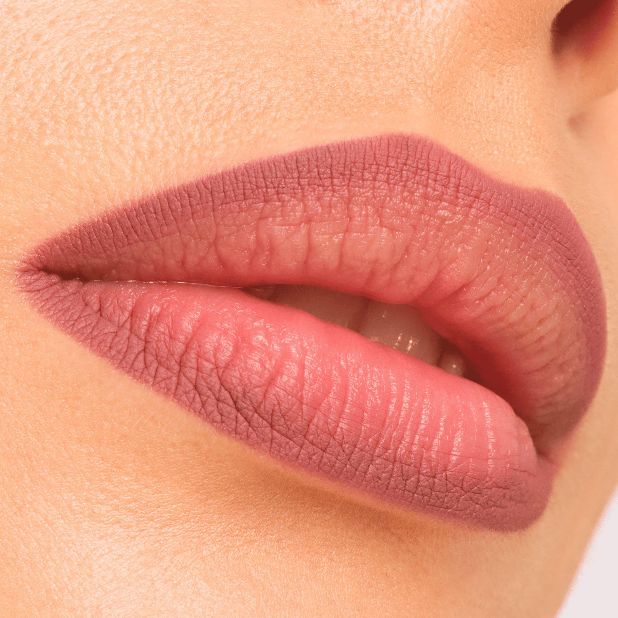 Plumping Lip Liner