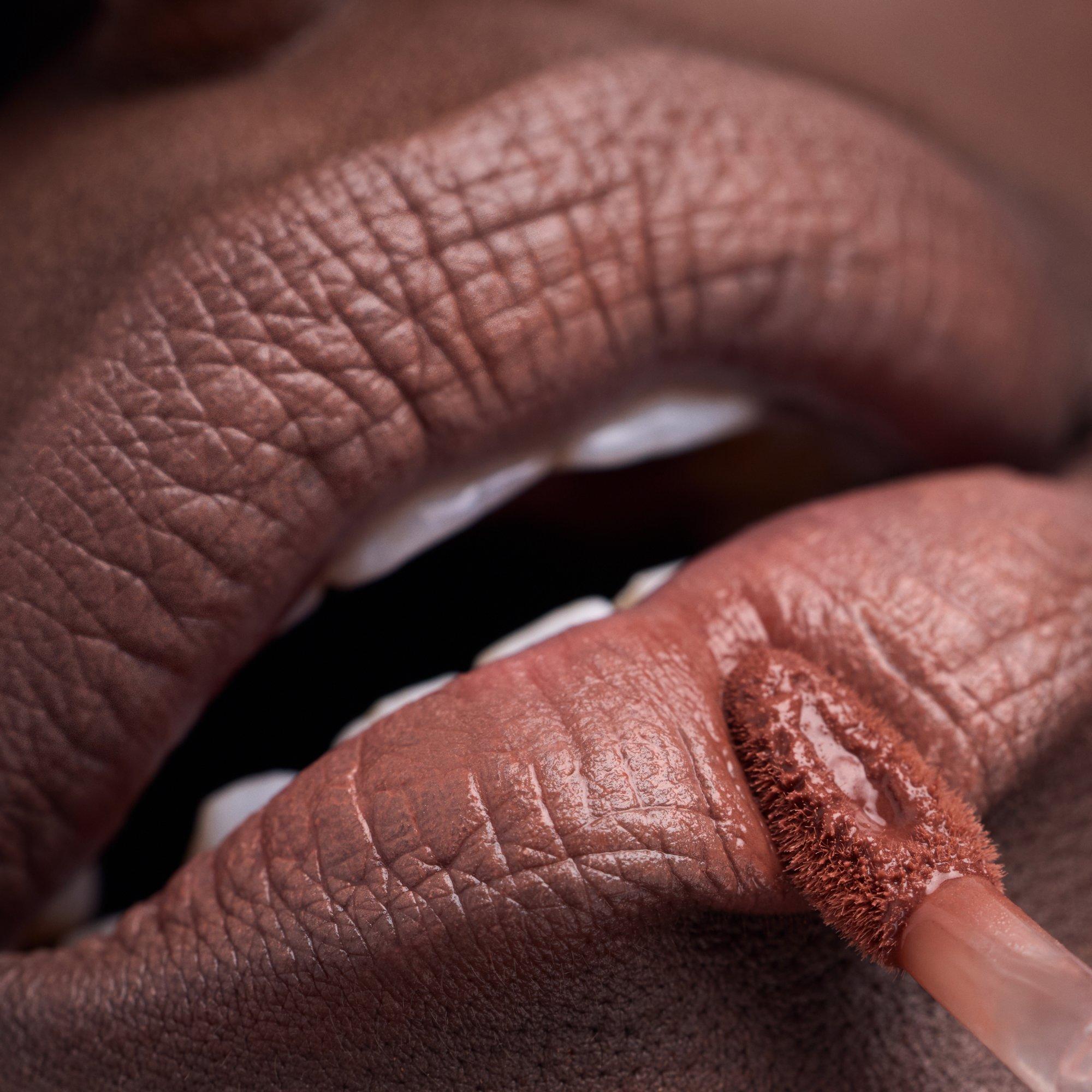 Blur-Real Lip Powder Cream