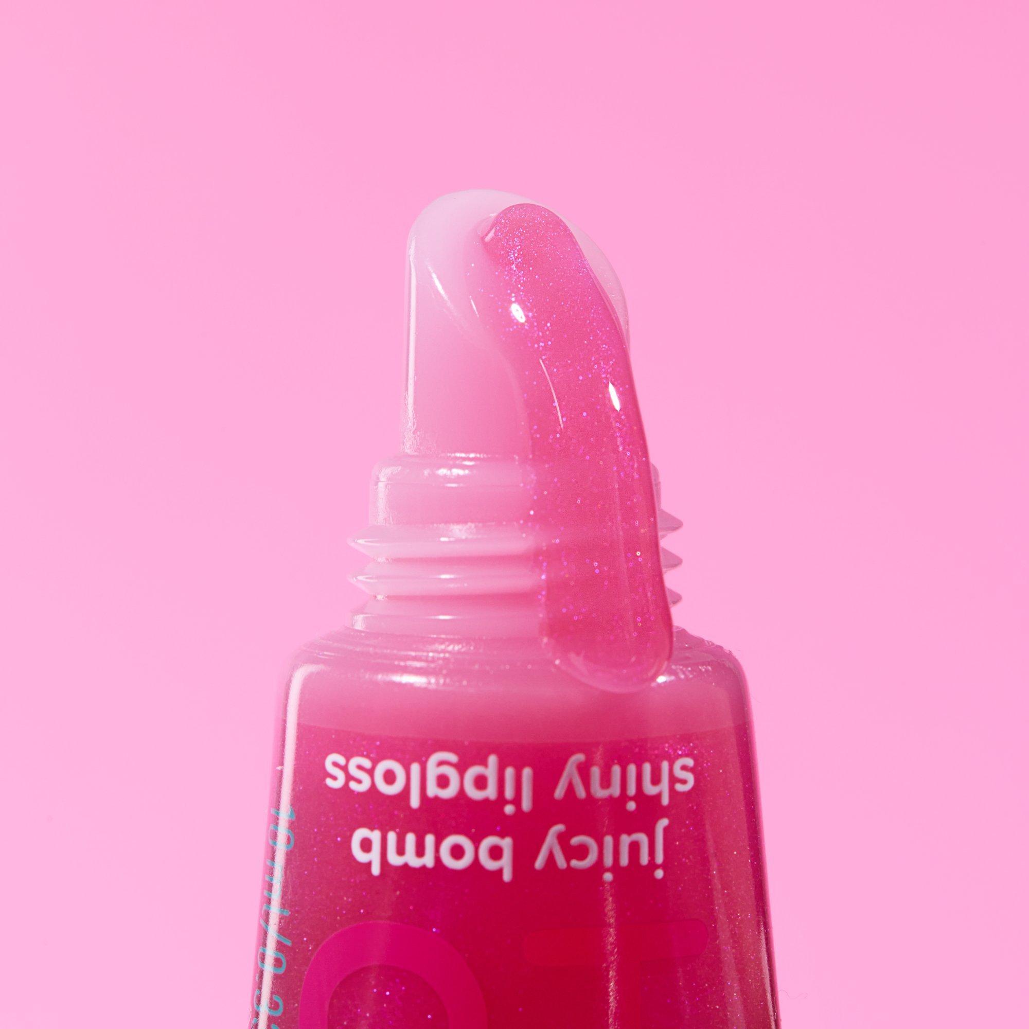 SAY IT WITH JUICY HELLO CUTIE! juicy bomb shiny lipgloss