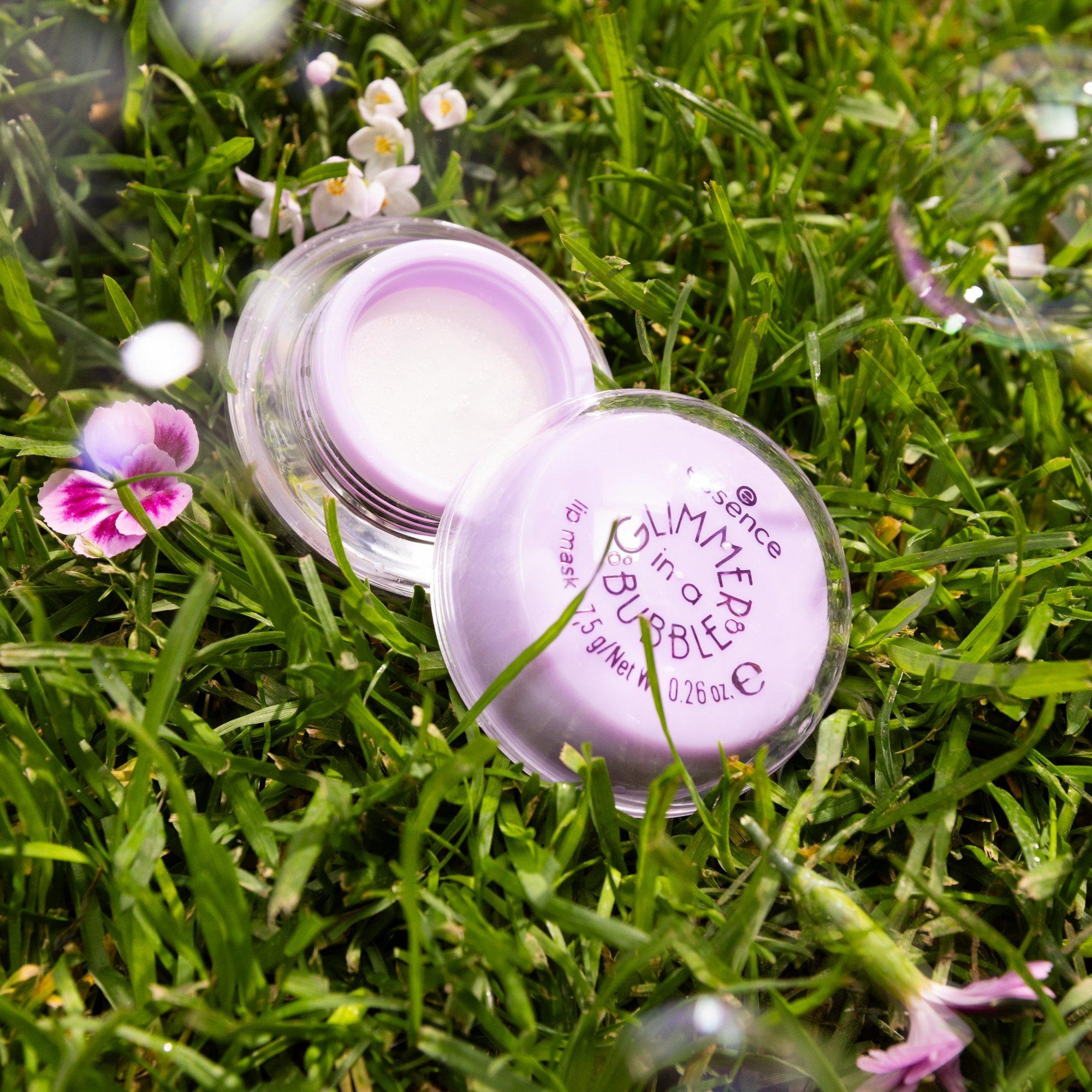 essence GLIMMER IN A BUBBLE maschera labbra