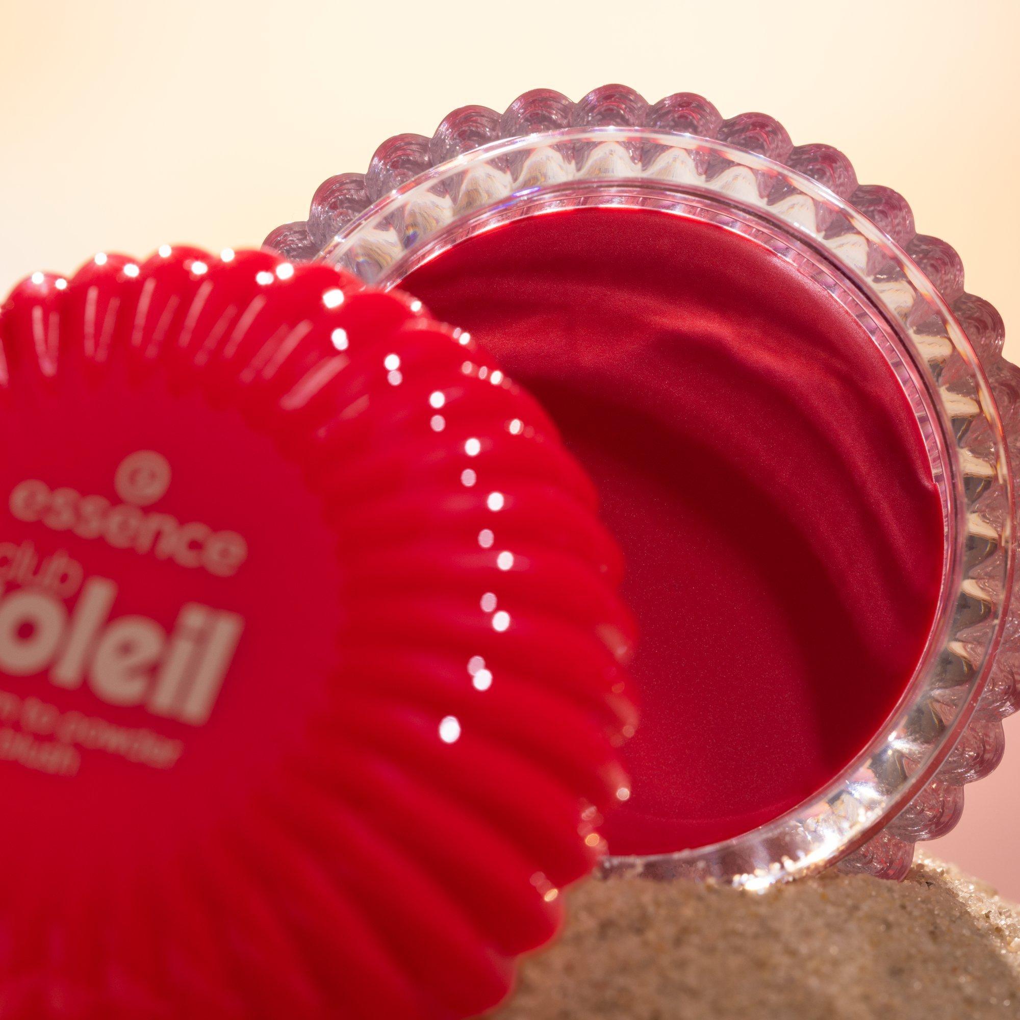 club SOLEIL cream to powder blush
