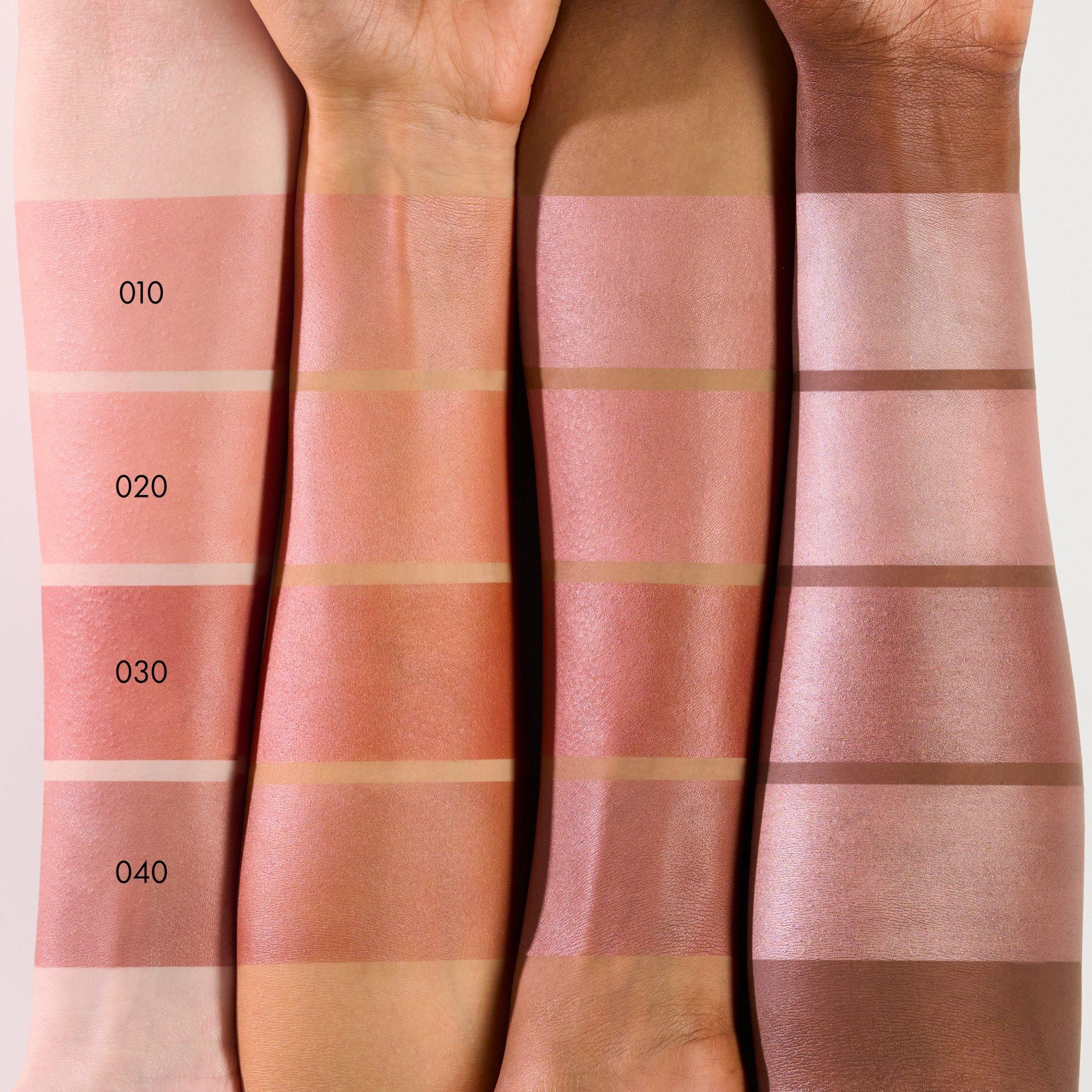 Cień do powiek w płynie Eye Blusher