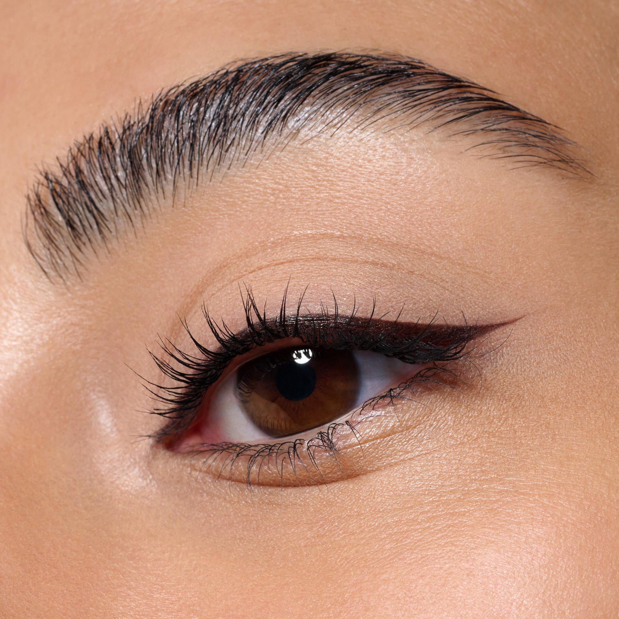 Hyper Liner Brush Eyeliner Waterproof