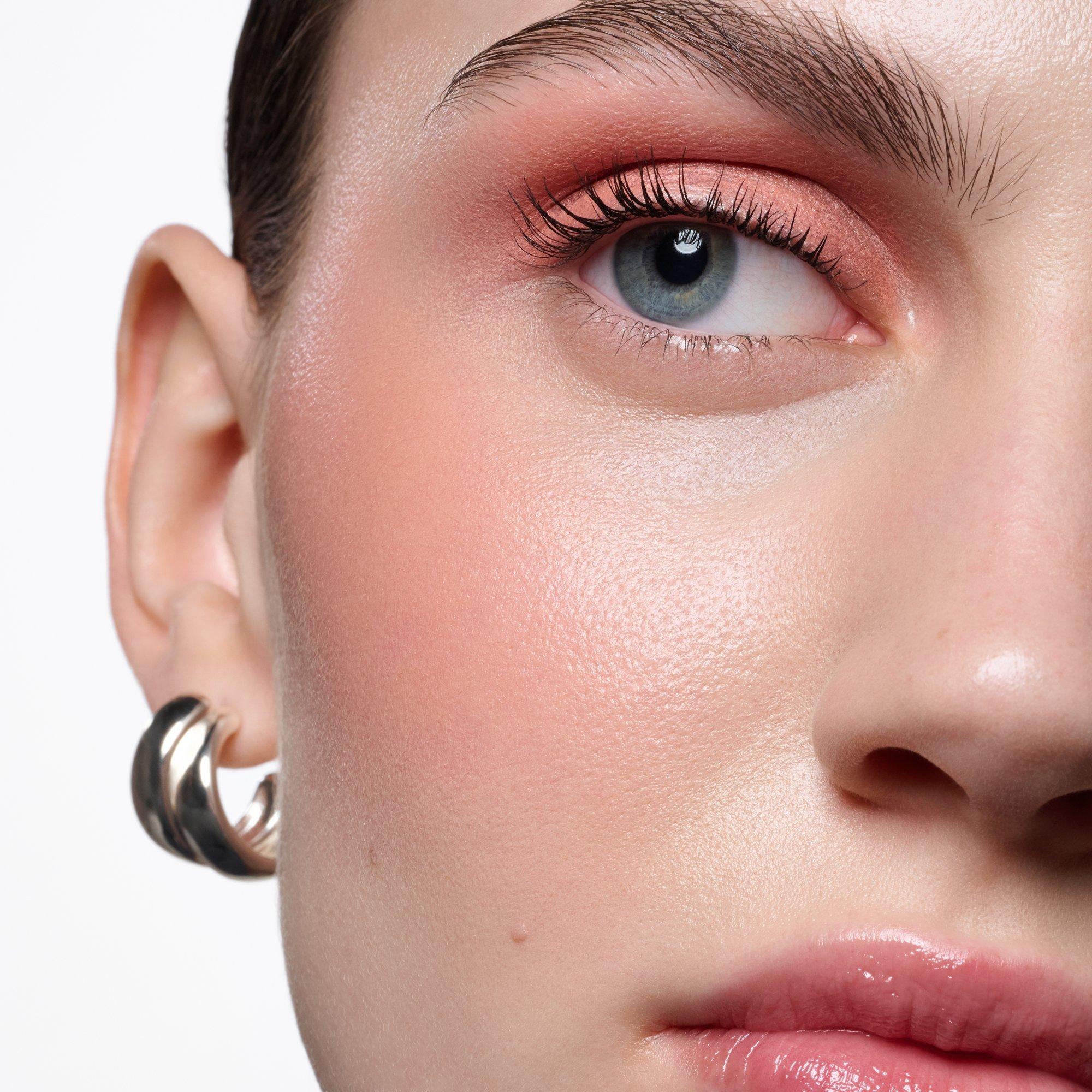 Eye Blusher Vloeibare Oogschaduw