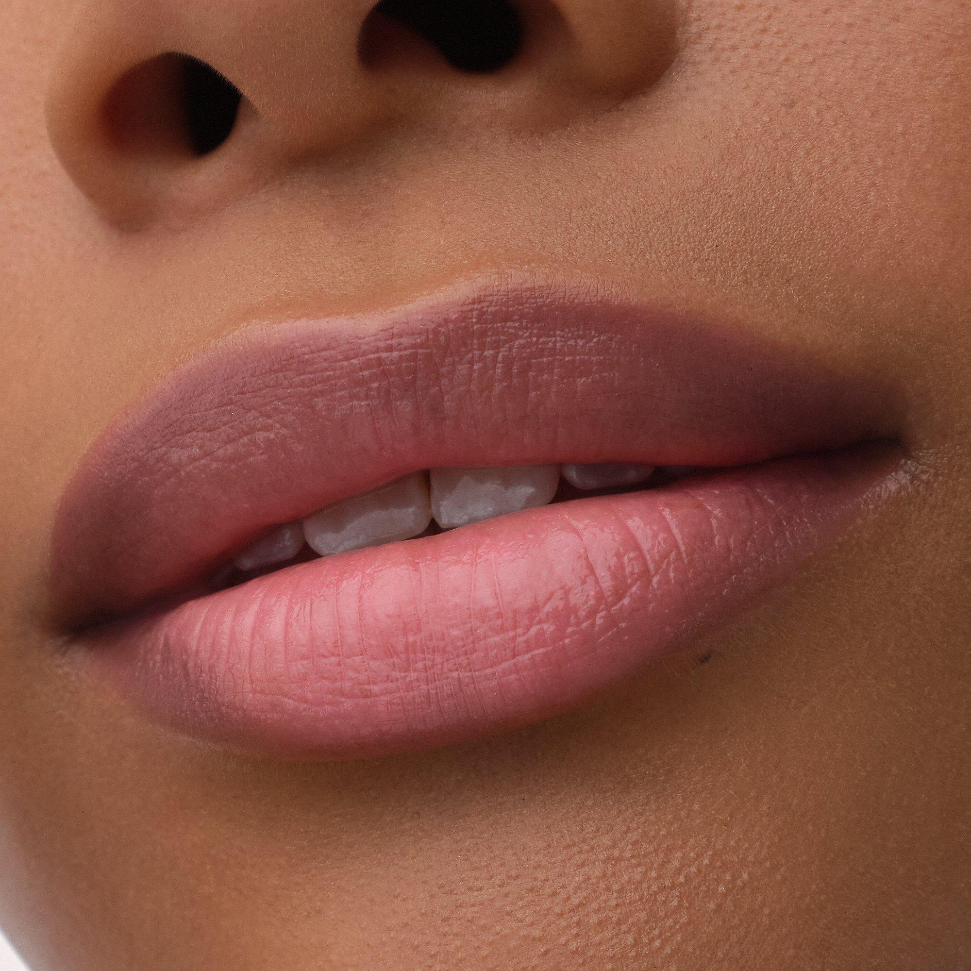 Bare Touch Lipoliebalm
