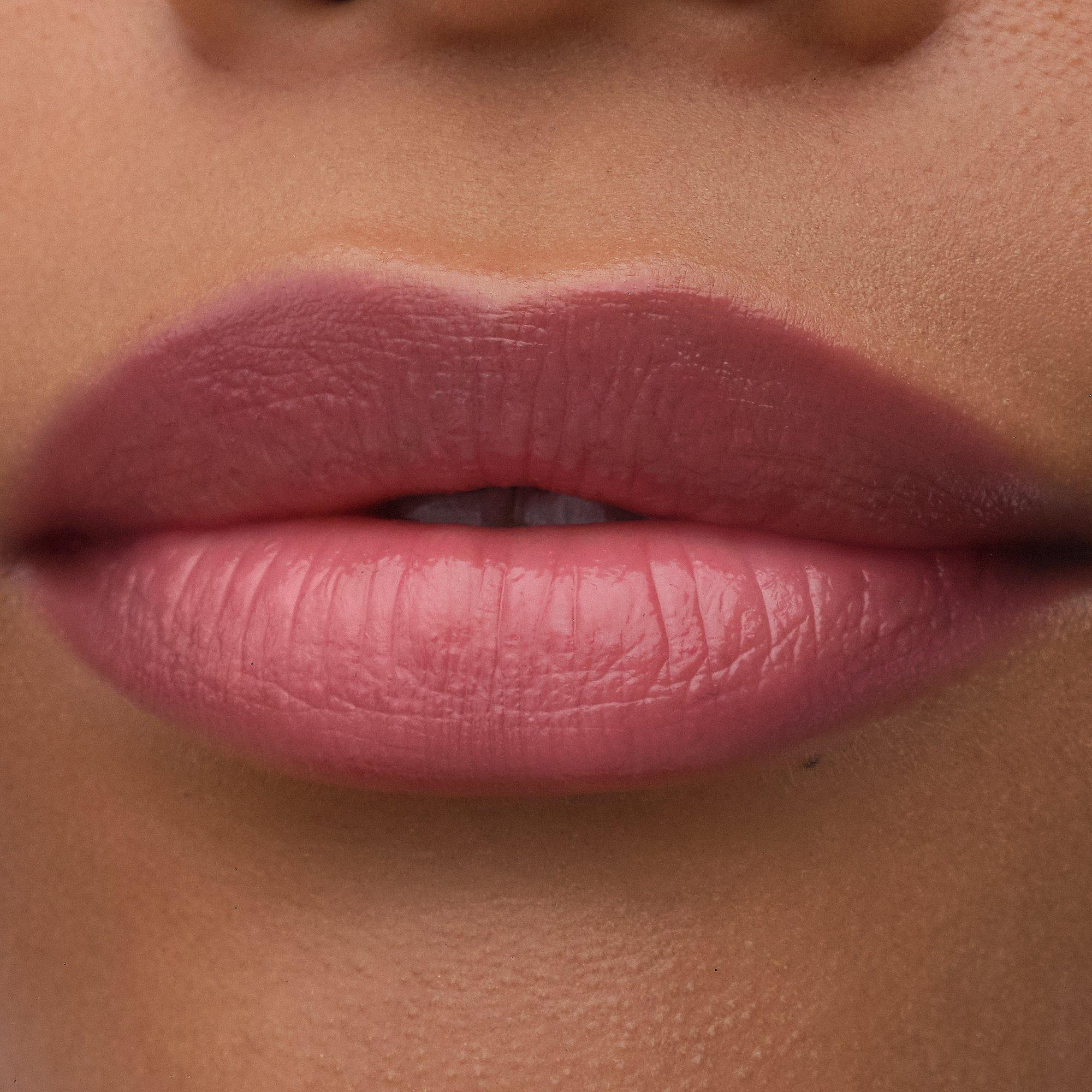 Bare Touch Lipoliebalm