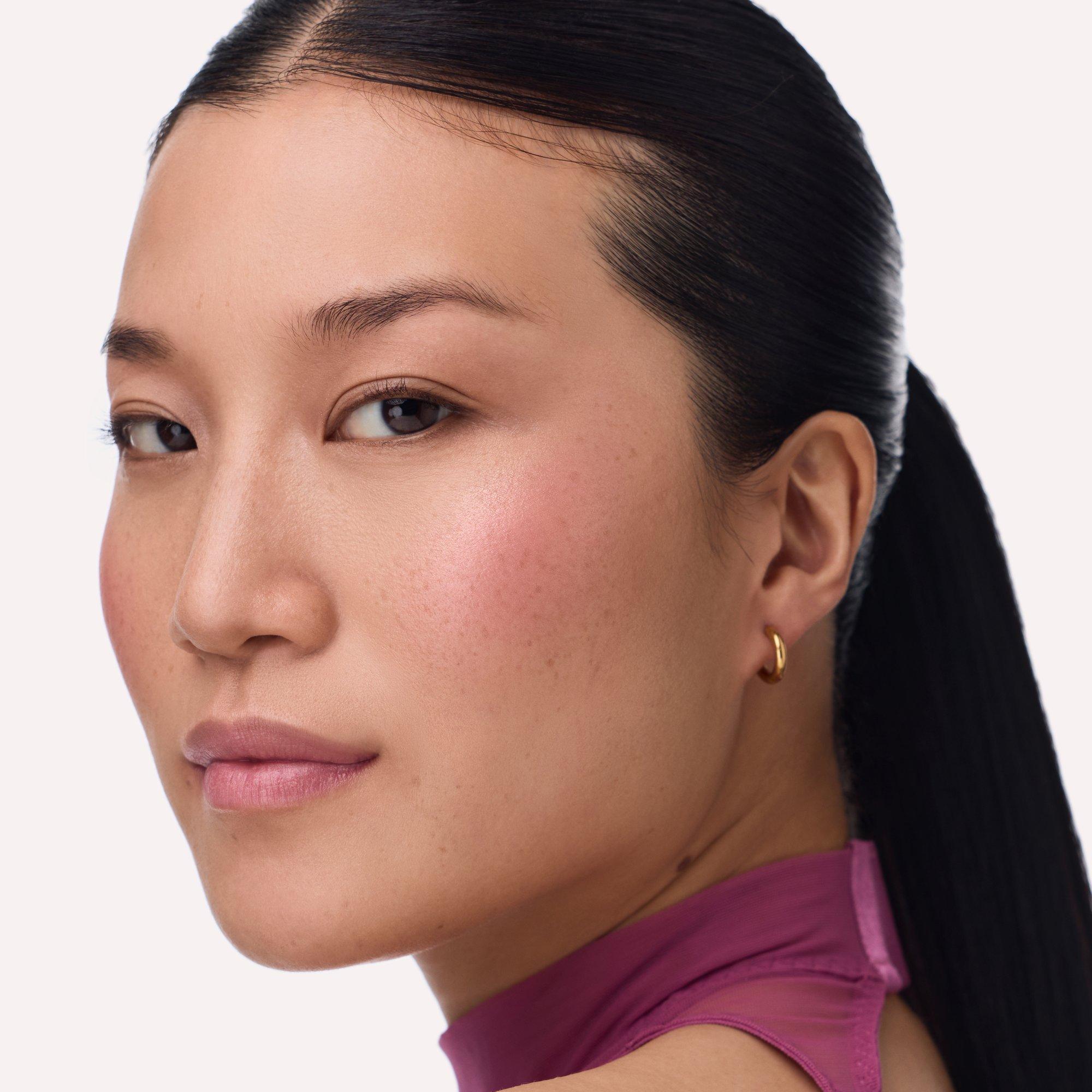 Soft Glam Baked Blush