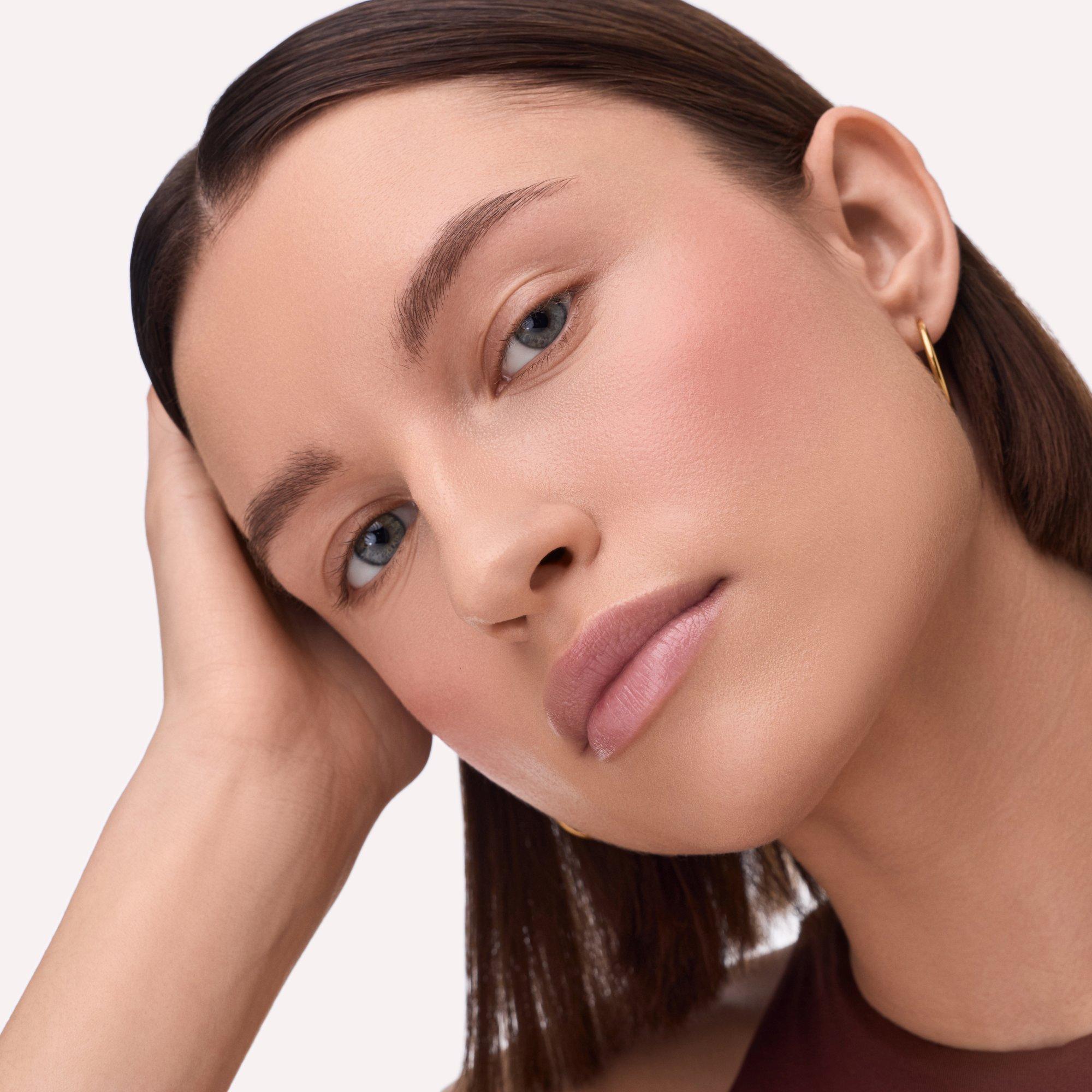 Velvet Pudding Blurring Blush