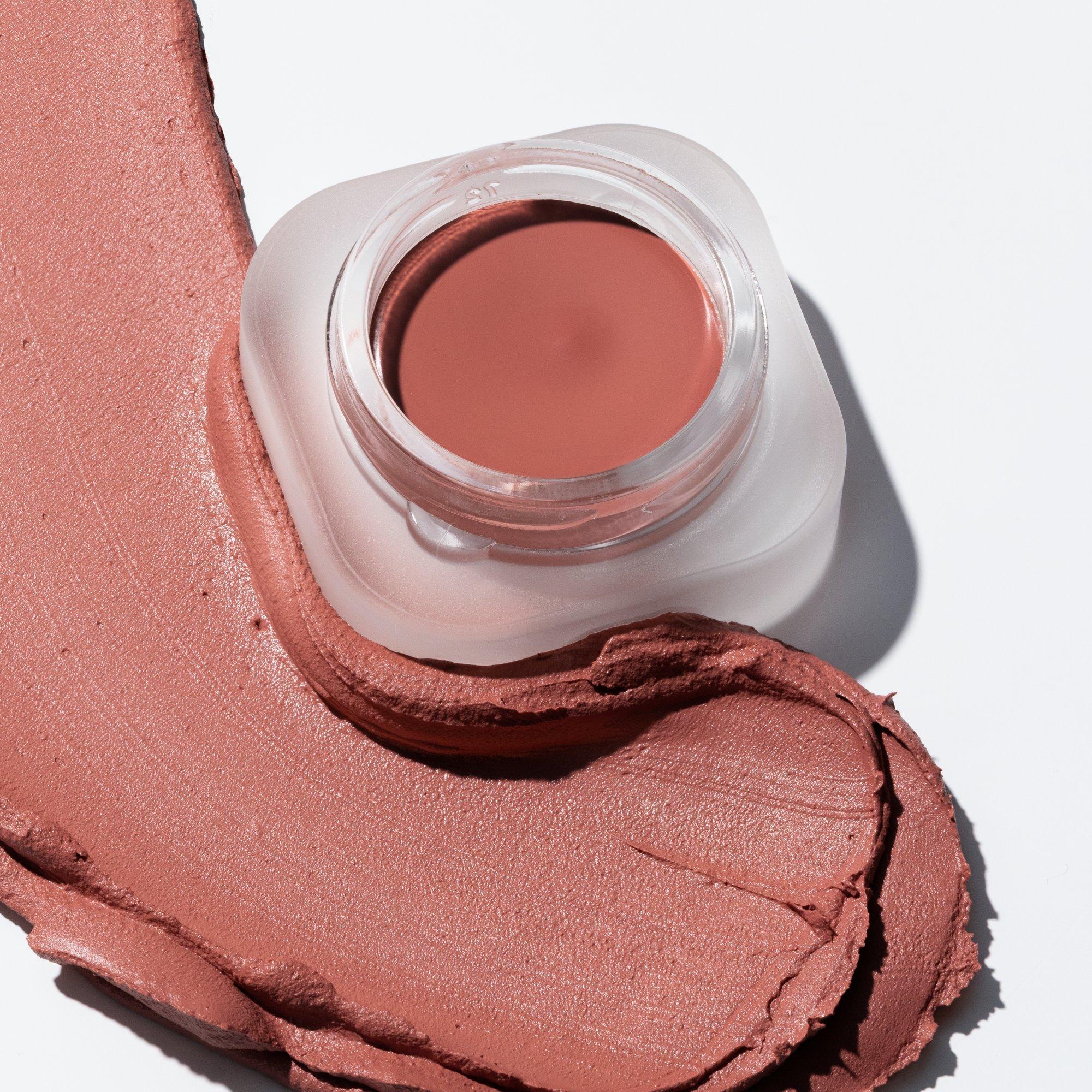 Velvet Pudding Blurring Blush