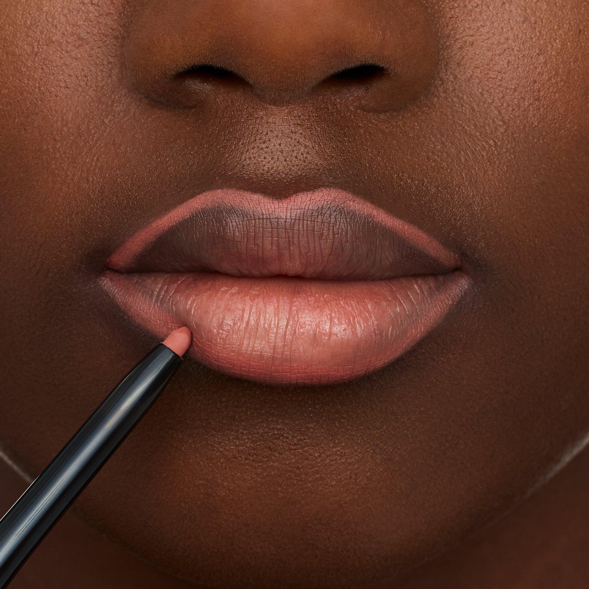 Олівець для губ 8h MATTE comfort