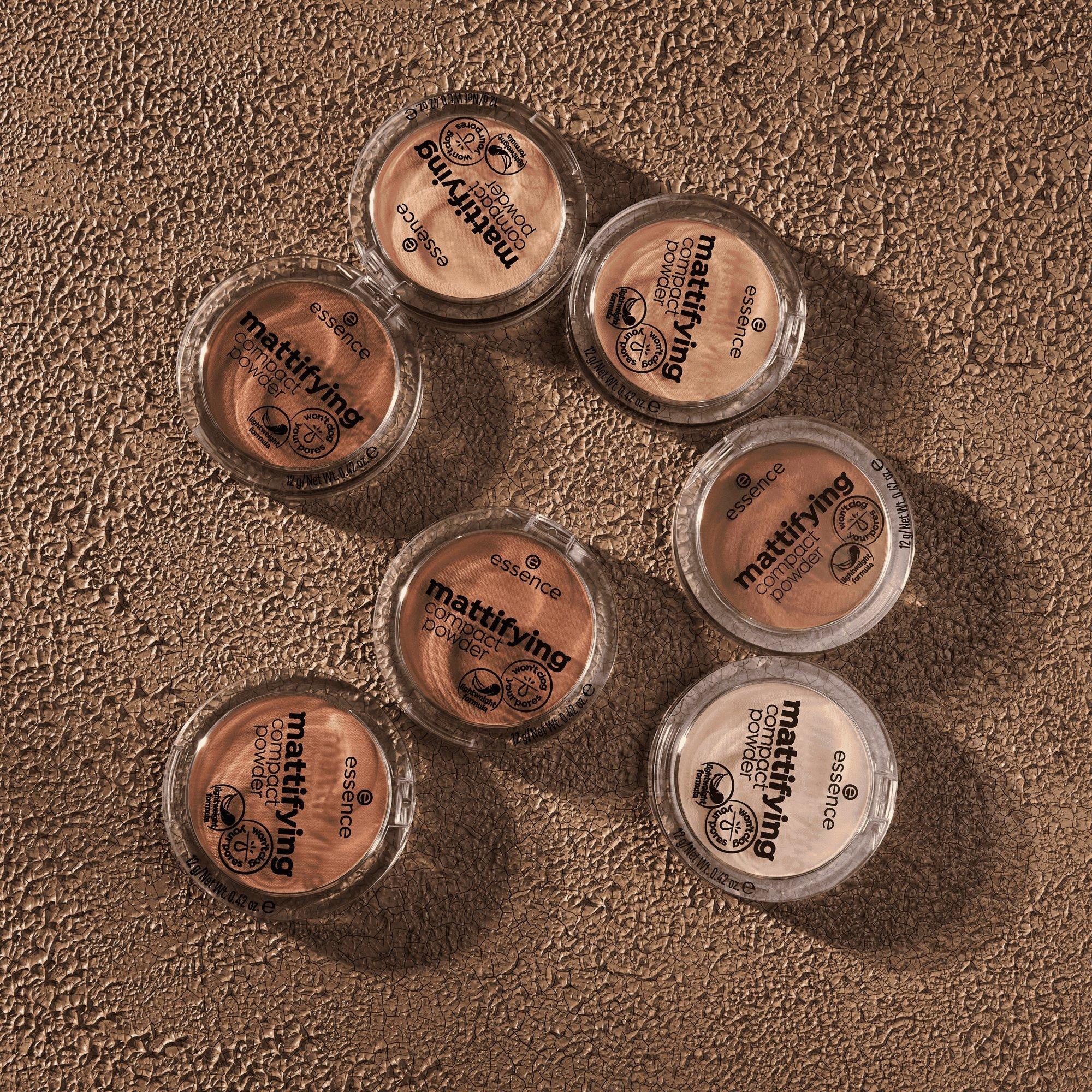 essence'i çevrimiçi matlaştırıcı kompakt pudra perfect beige keşfedin