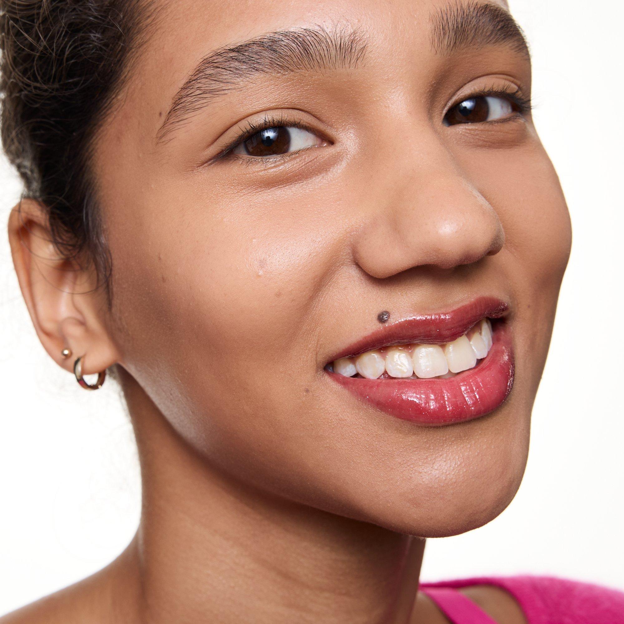hydra kiss LIP OIL – Application Full Face Medium - Produkt Element 9 von 11