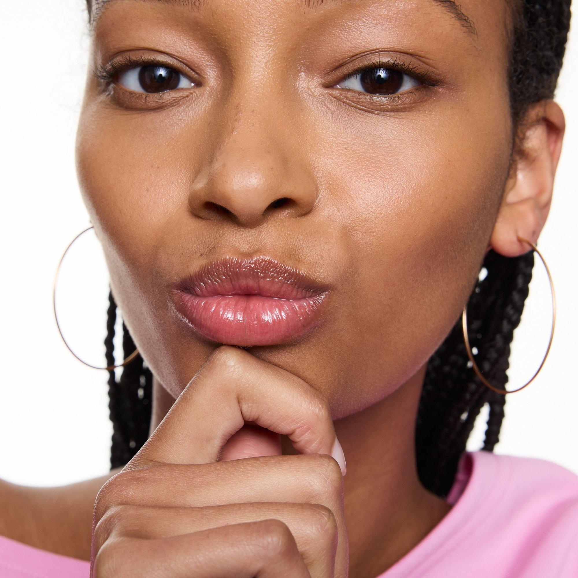 JUICY SERUM hydraterende lip treatment – Application Full Face Medium - Product item 11 of 12
