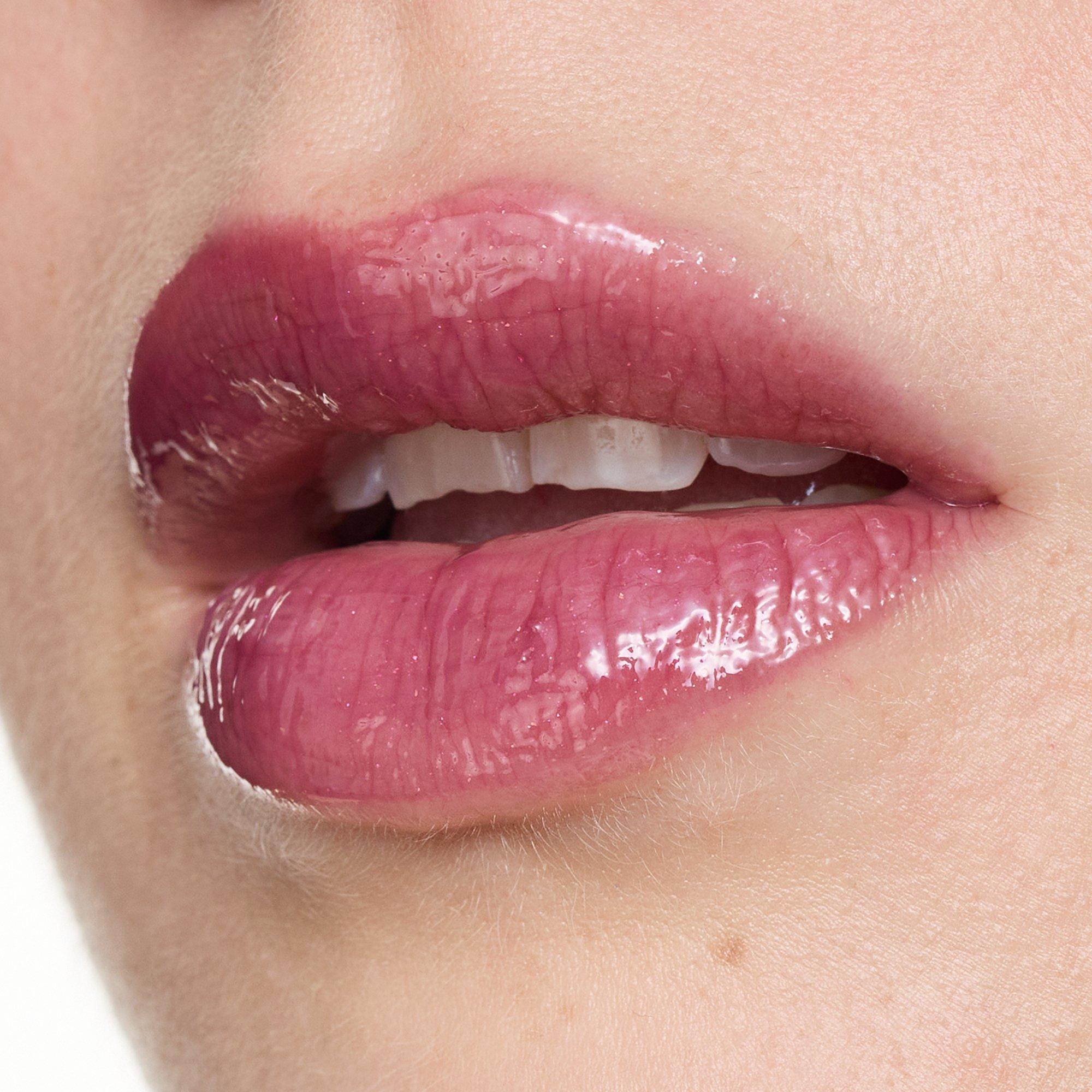 JUICY BOMB shiny lipgloss