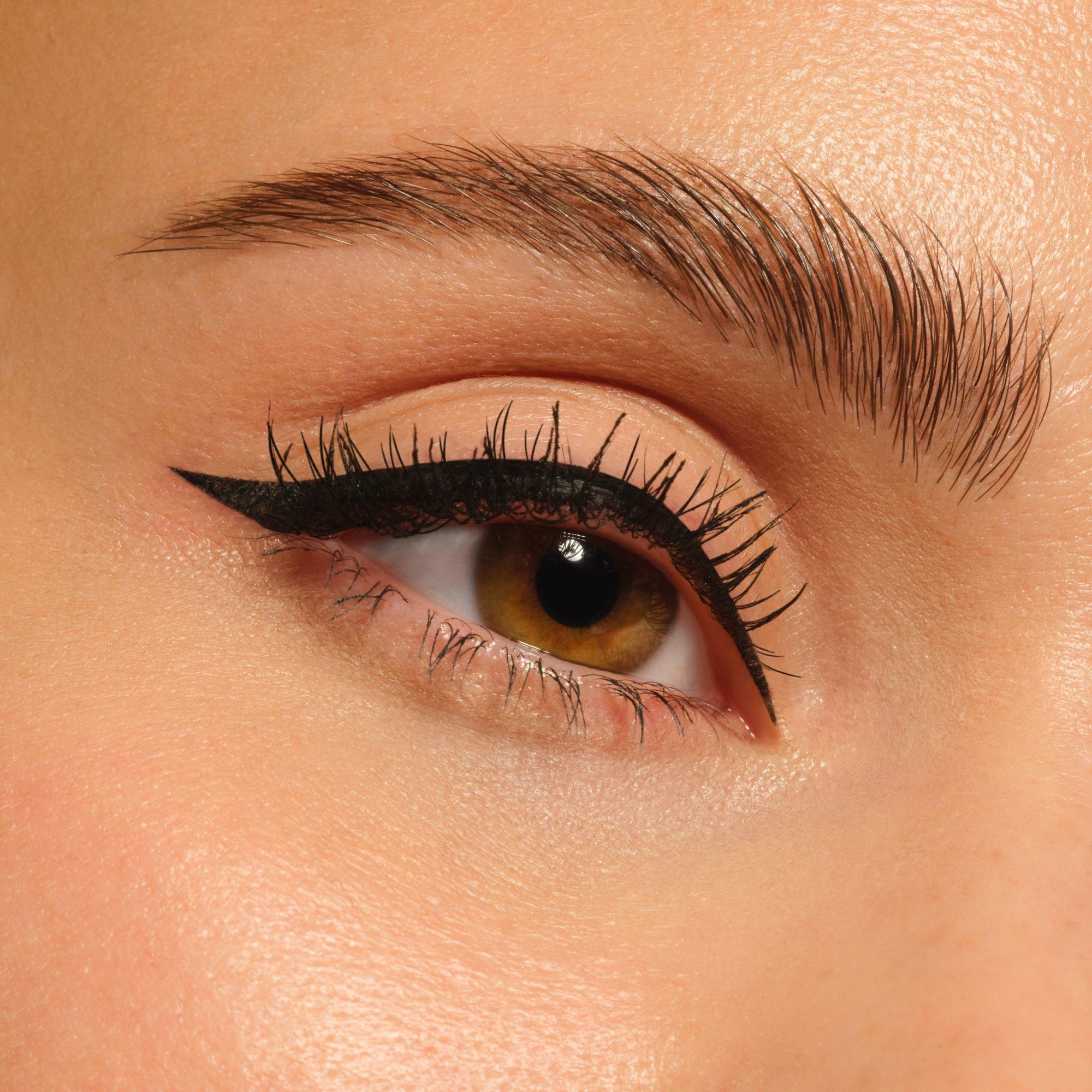 eyeliner pen extra long-lasting WATERPROOF & SMUDGE-PROOF