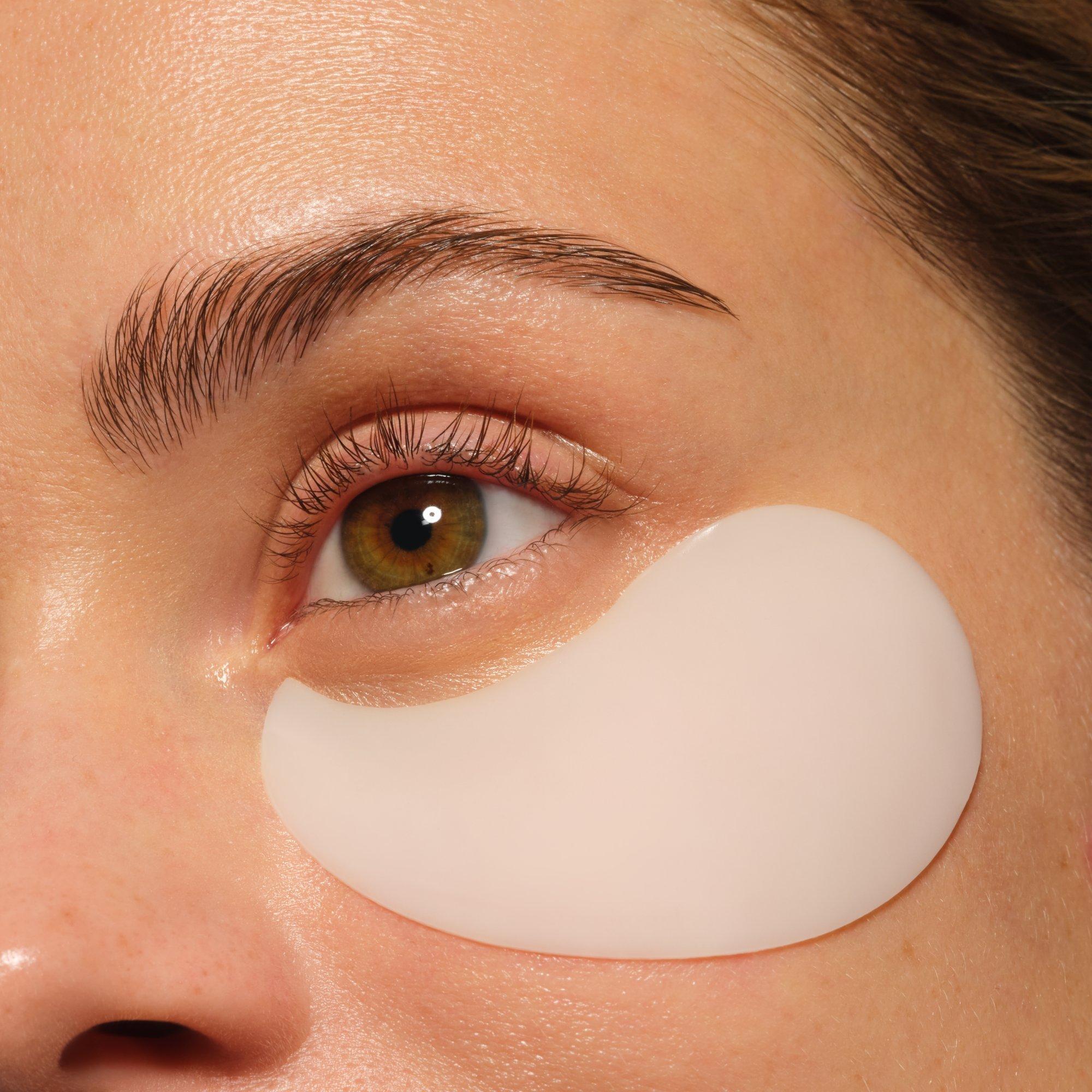 milky GLAZED hydro gel eye patches 30 Pairs – Application Makro Light - Produkt Element 4 von 7