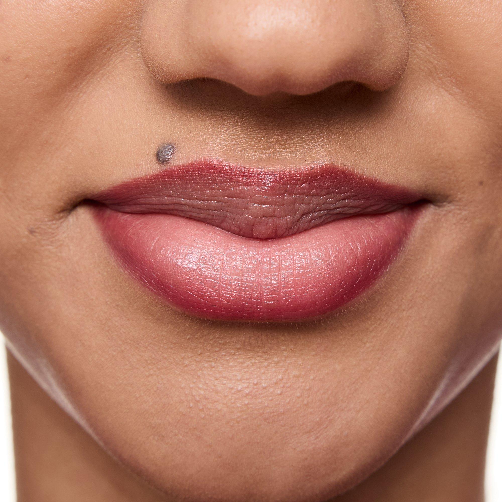 line & STAIN! TATTOO LIP LINER