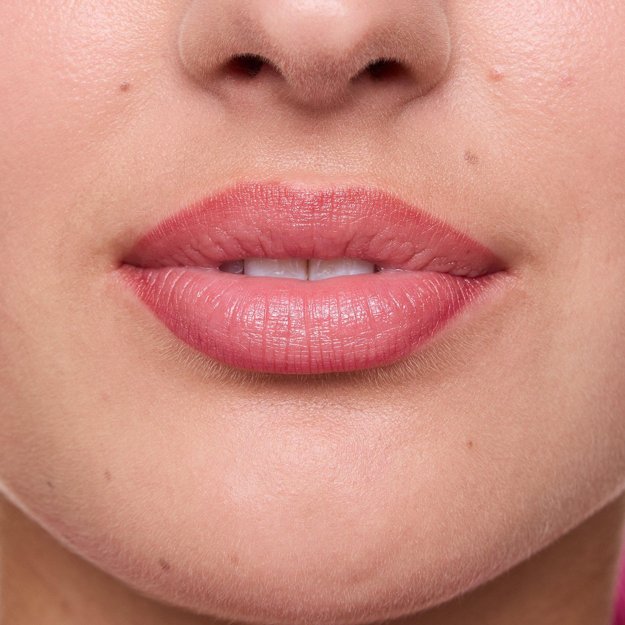 line & STAIN! TATTOO LIP LINER