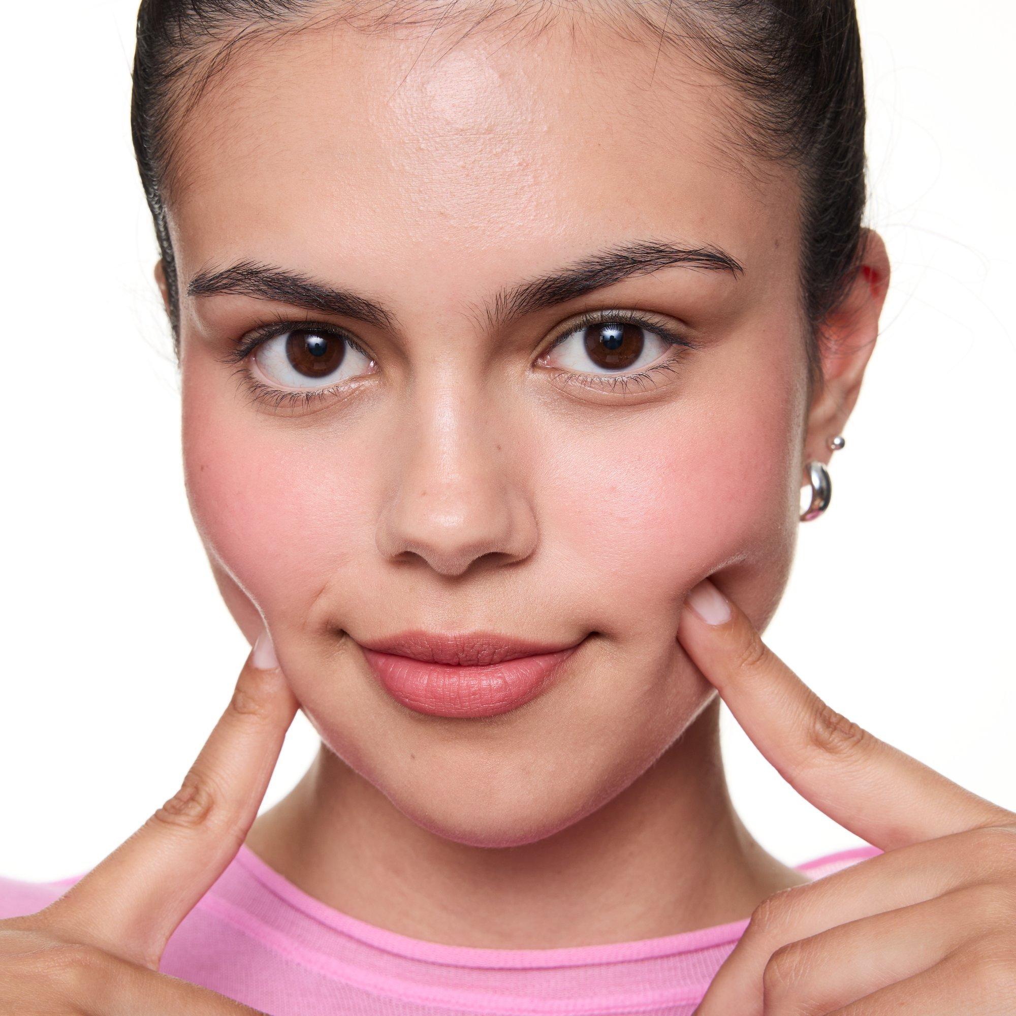 WHAT A TINT! lip & cheek tint – Application Full Face Light - Product item 7 of 9