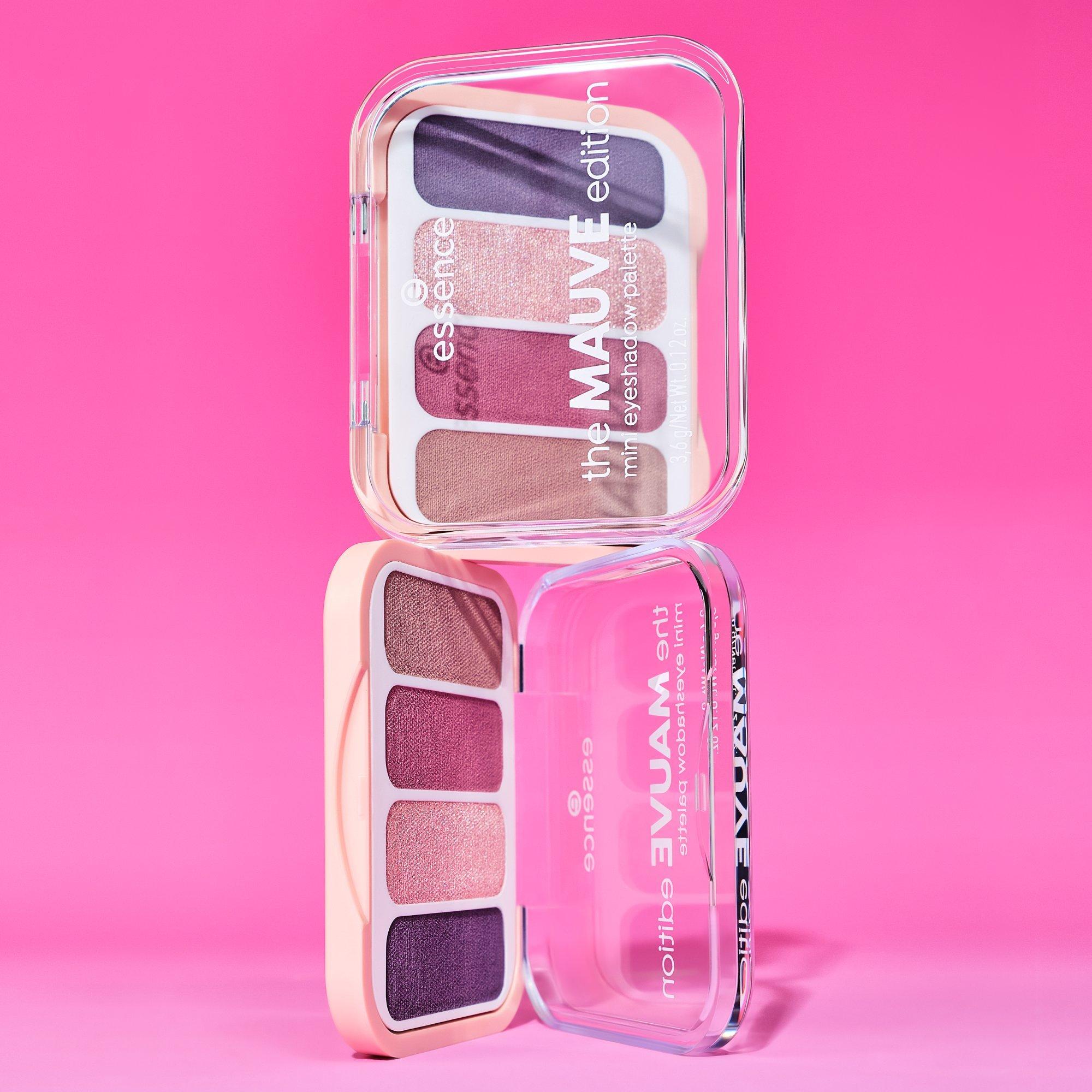 the MAUVE edition mini eyeshadow palette