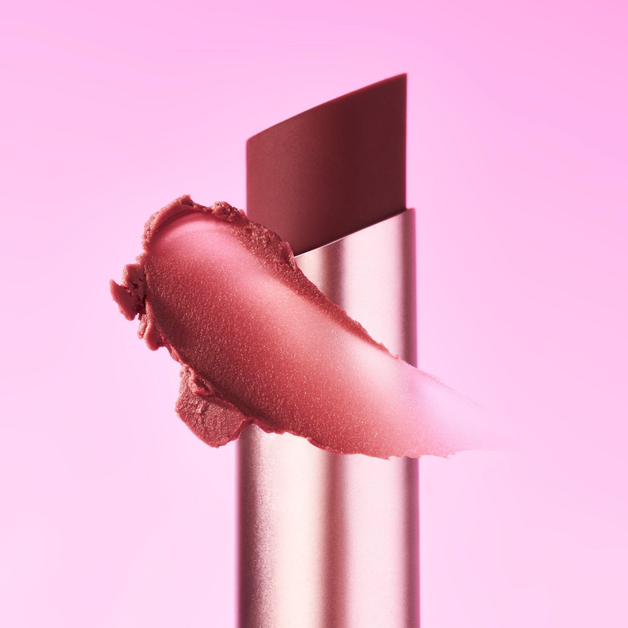 BLUR soufflé sheer nude lip balm