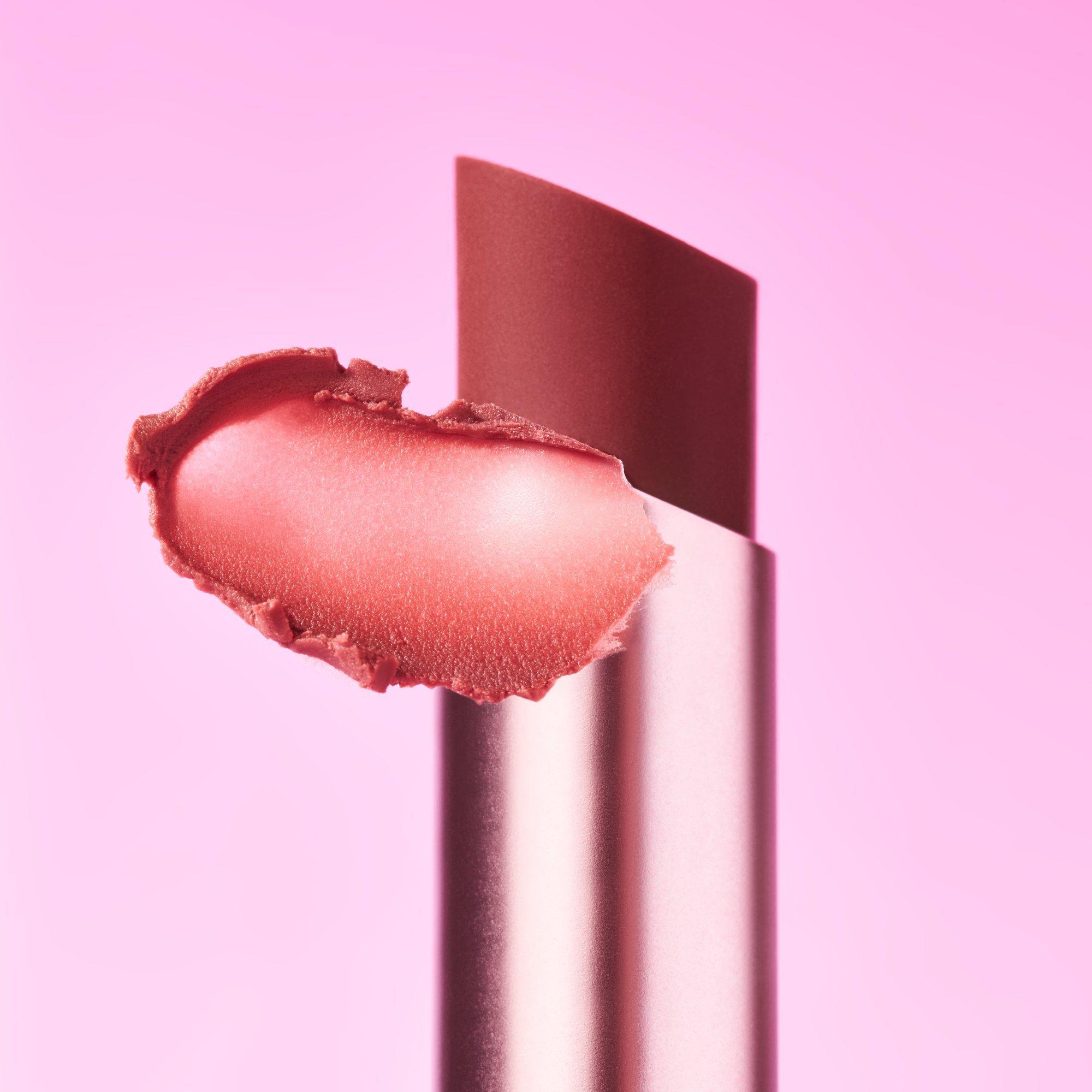 BLUR soufflé sheer nude lip balm baume à lèvres