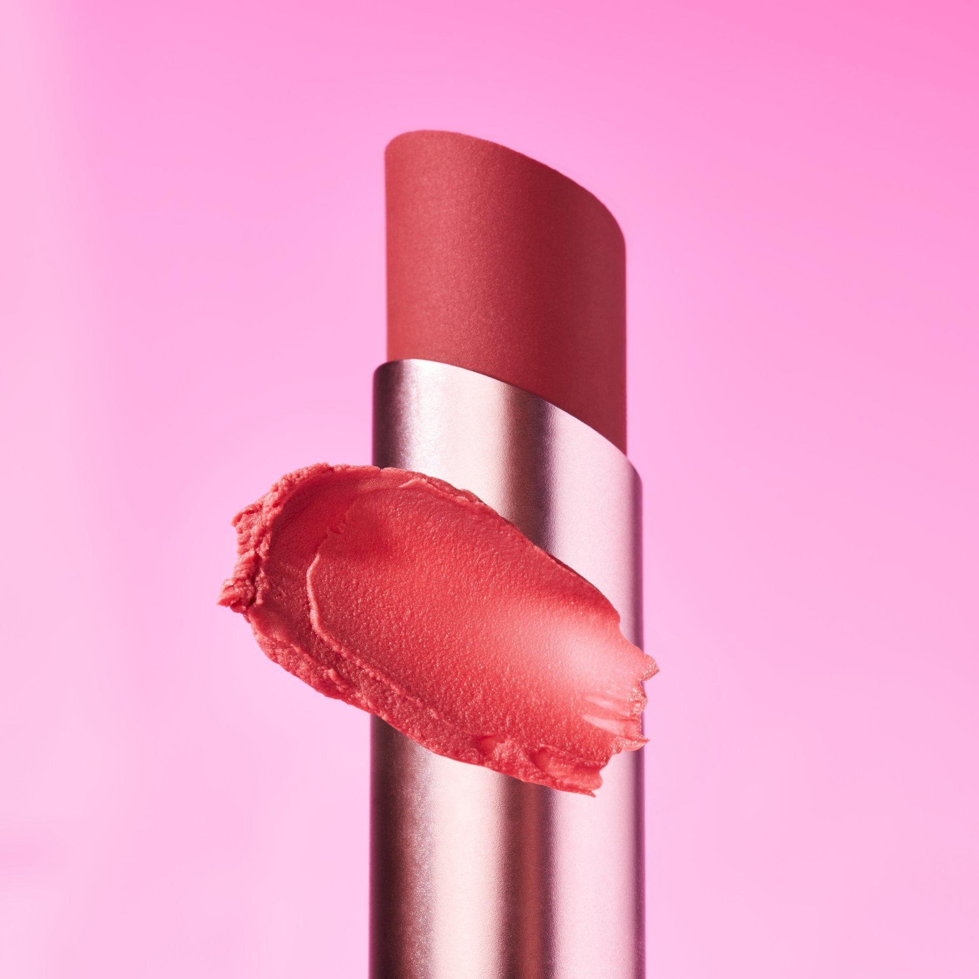BLUR soufflé sheer nude lip balm