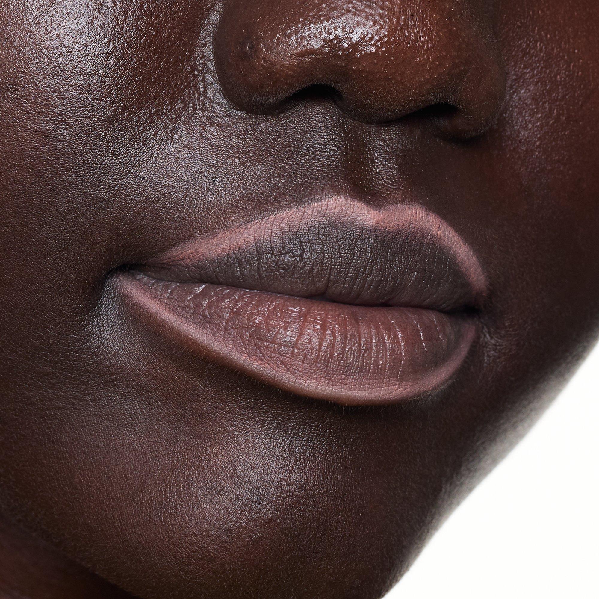 8h MATTE comfort lipliner