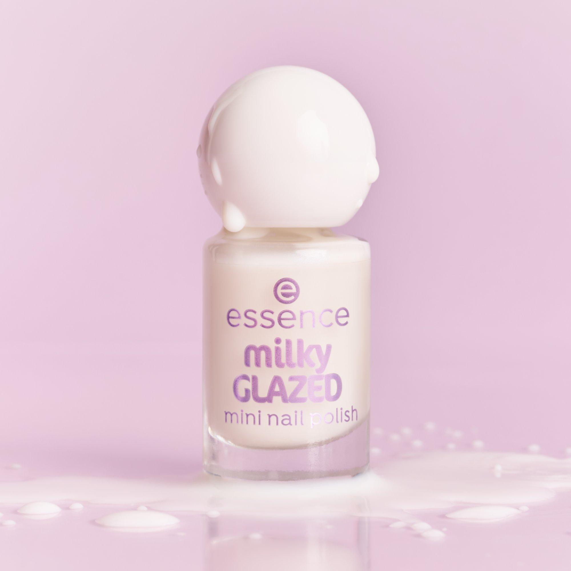 milky GLAZED mini nail polish
