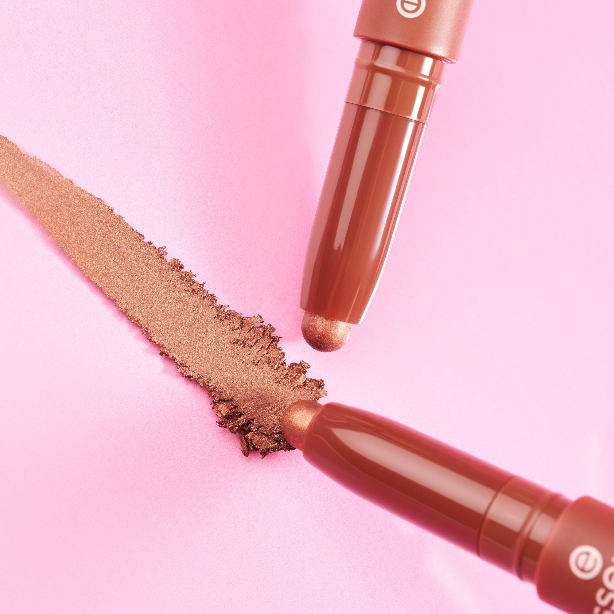 BLUR NUDE eyeshadow stick